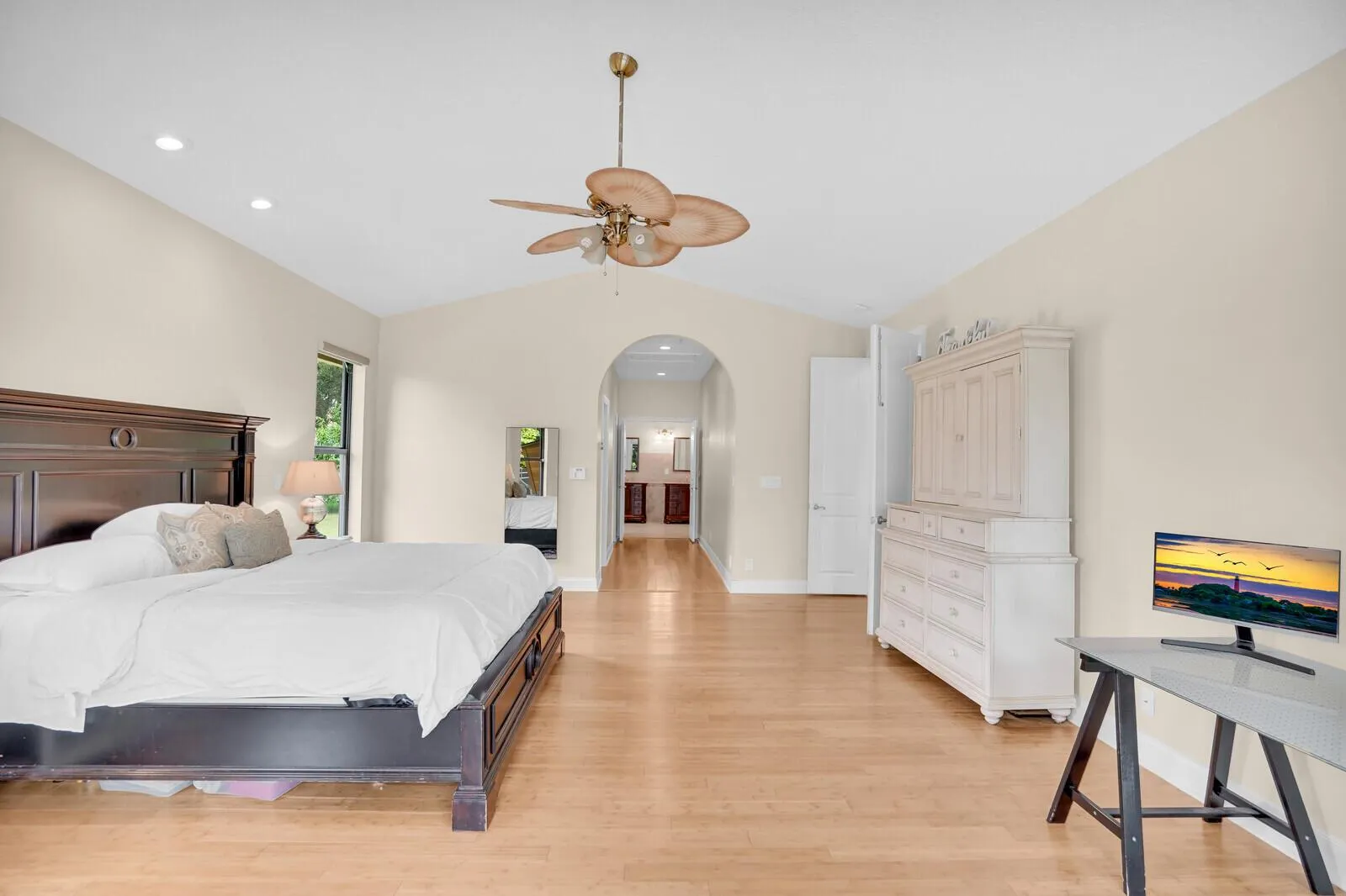 6980 NW 67th Court