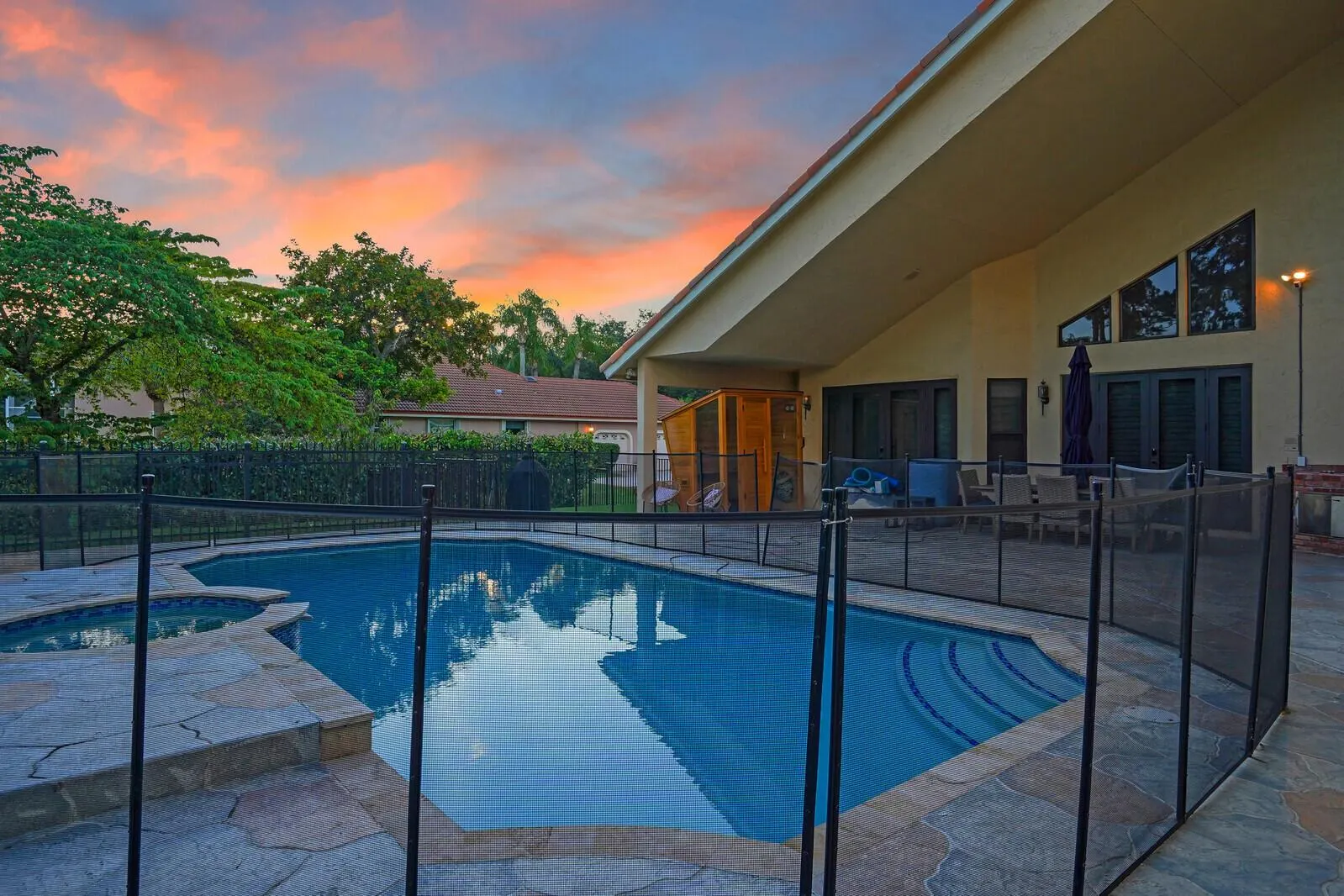 6980 NW 67th Court