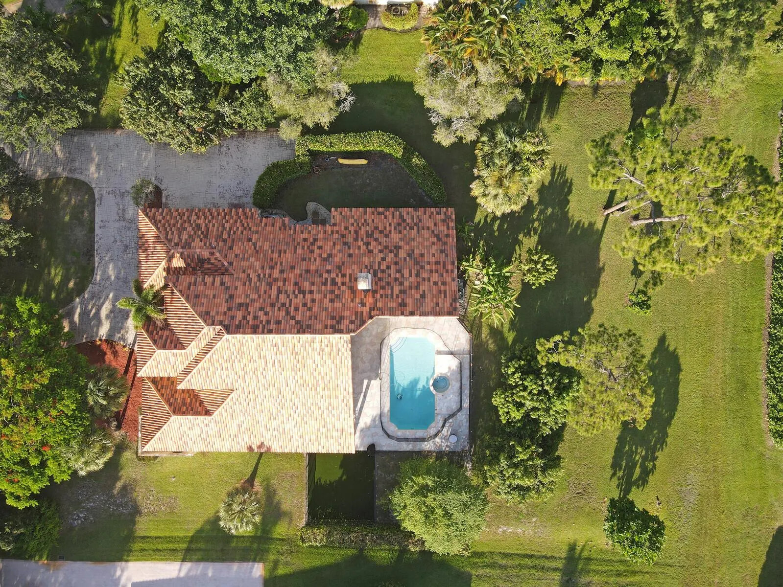 6980 NW 67th Court