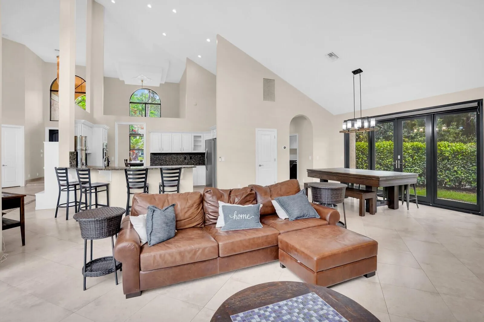 6980 NW 67th Court