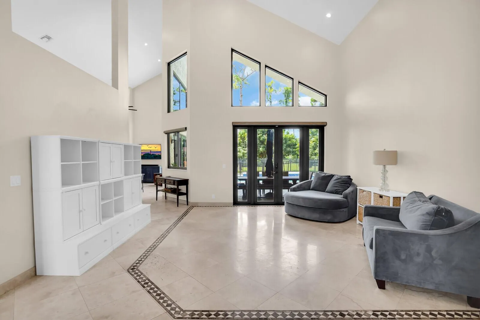 6980 NW 67th Court