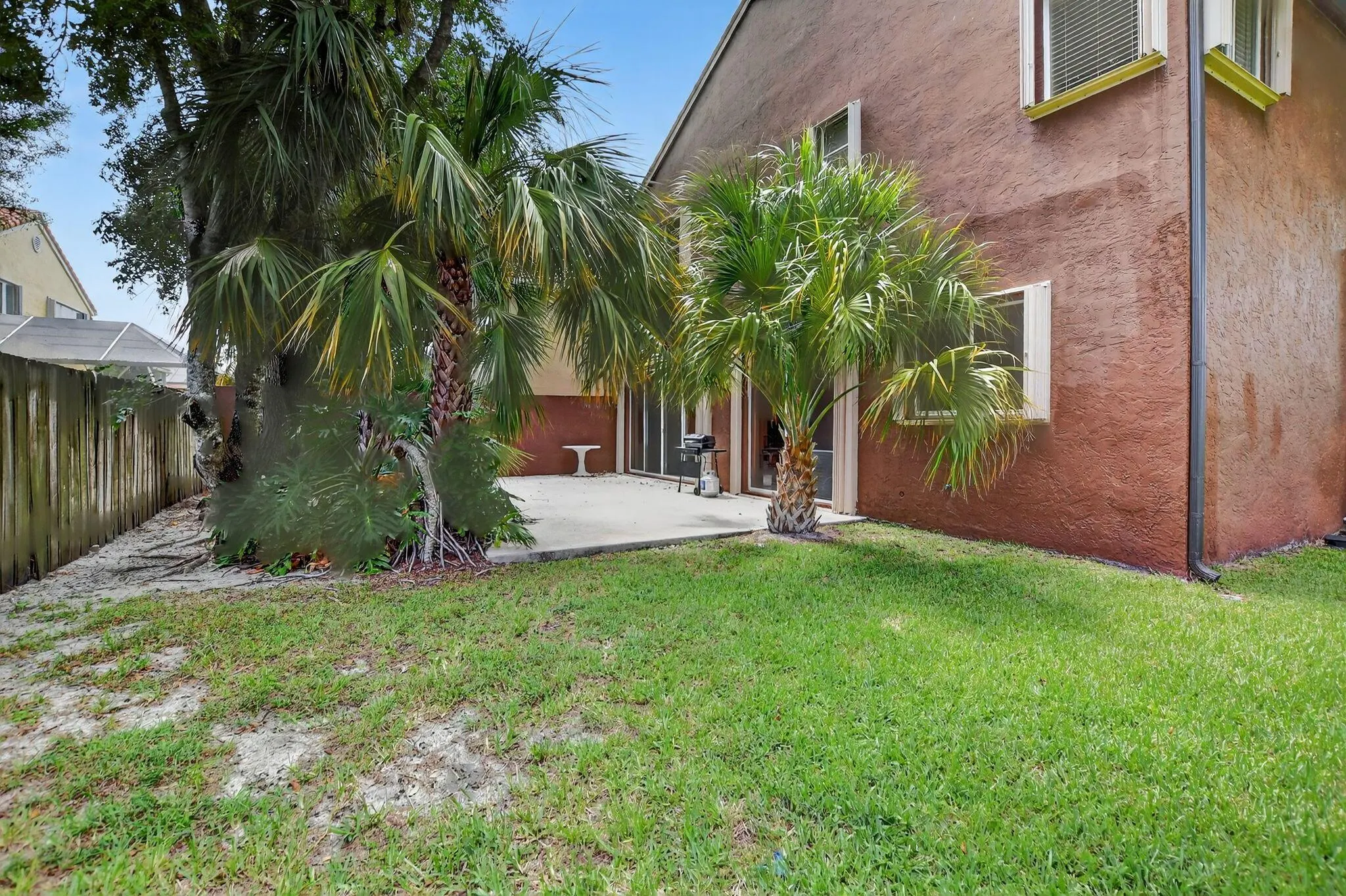 6170 NW 77th Place