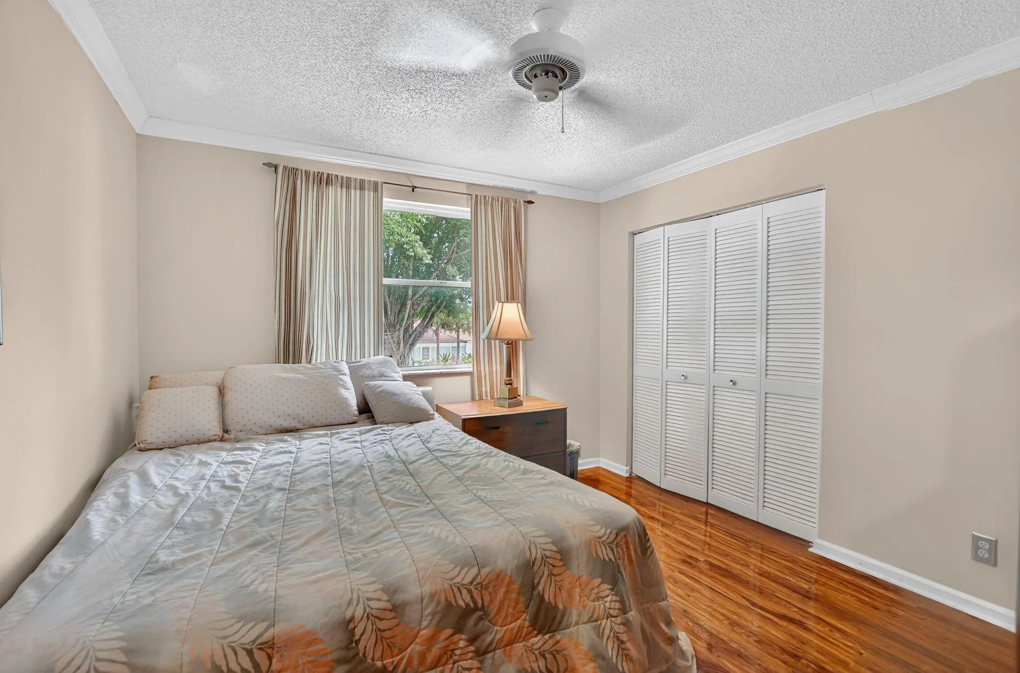 6170 NW 77th Place