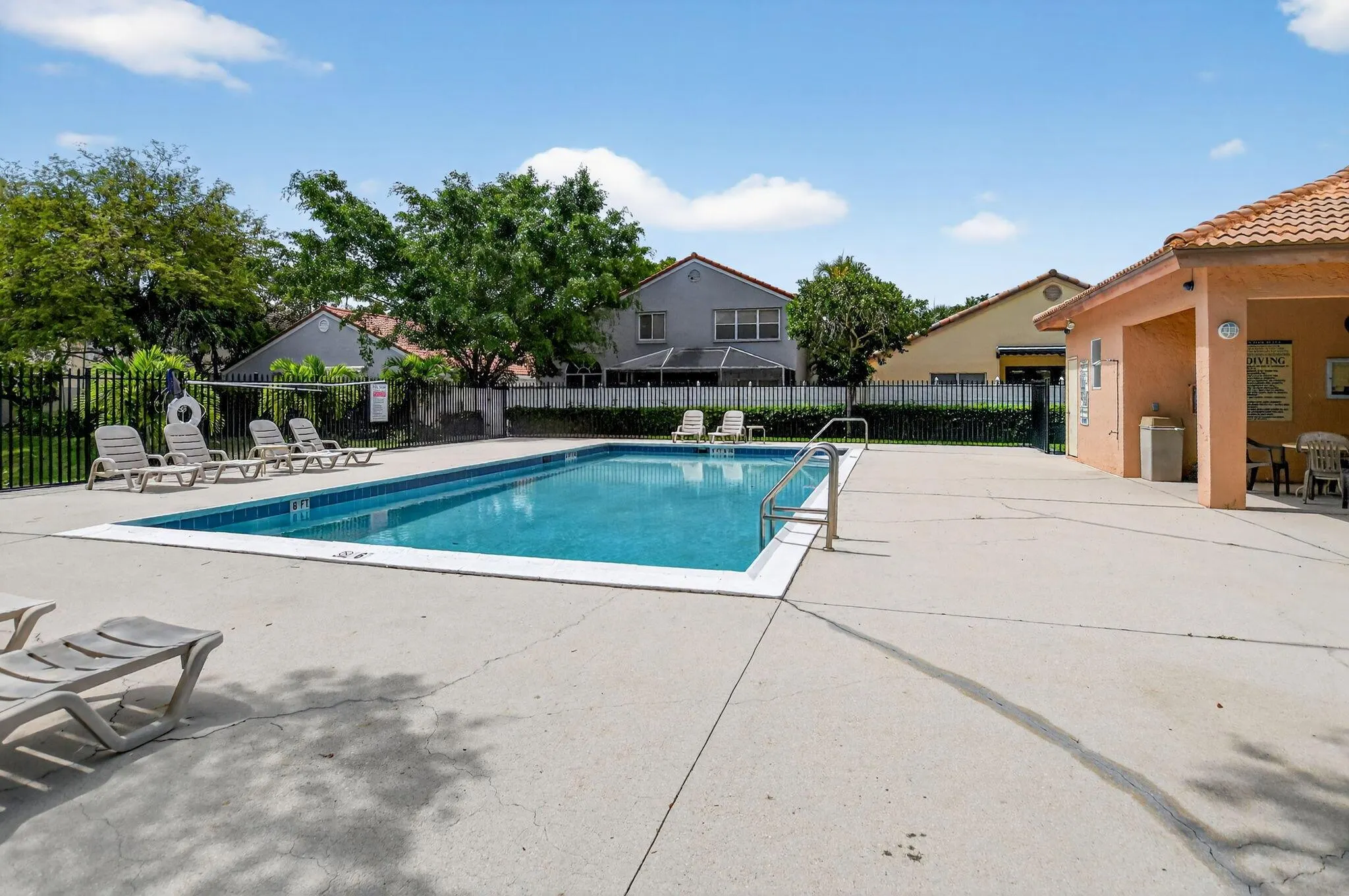 6170 NW 77th Place
