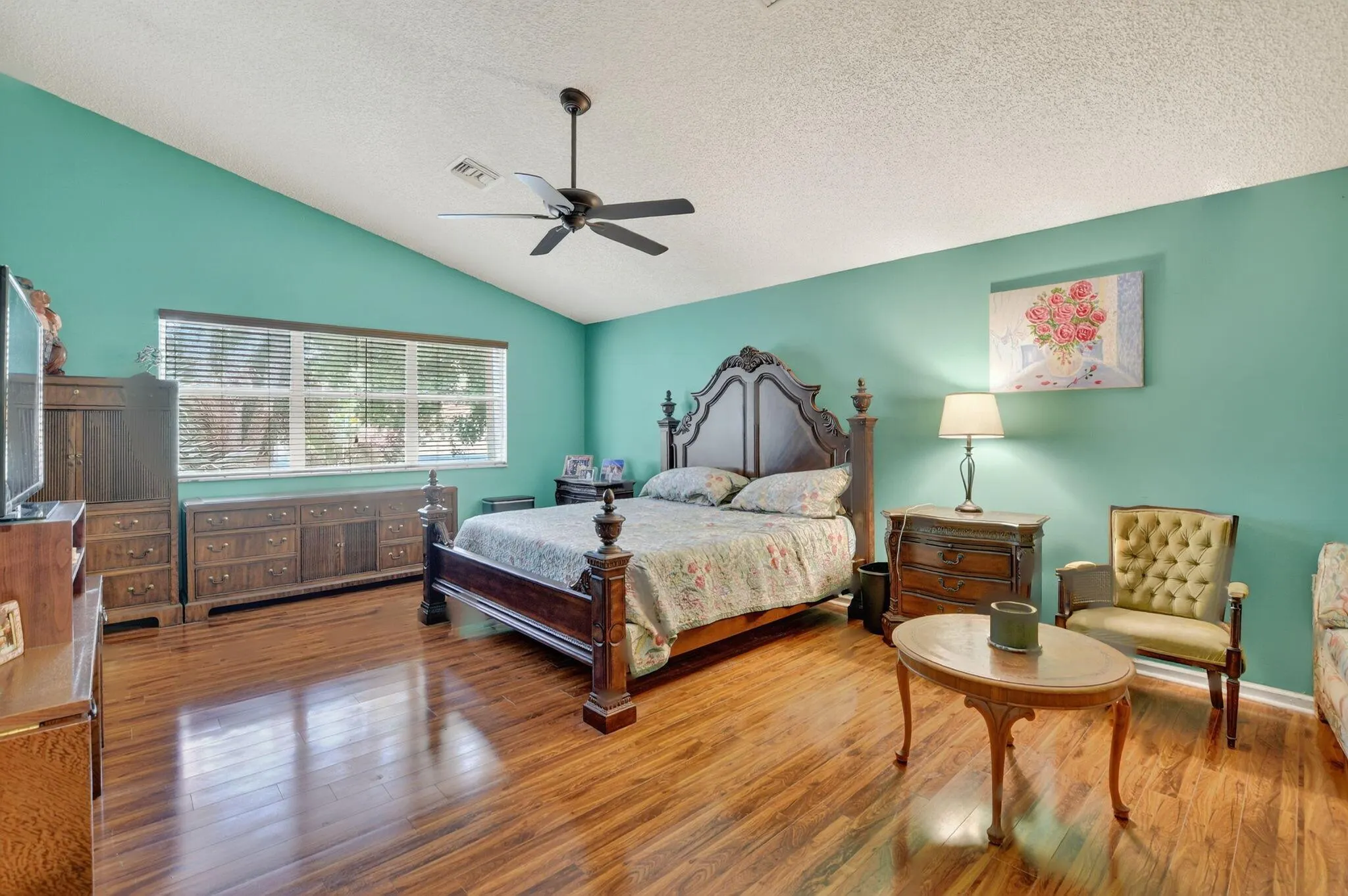 6170 NW 77th Place