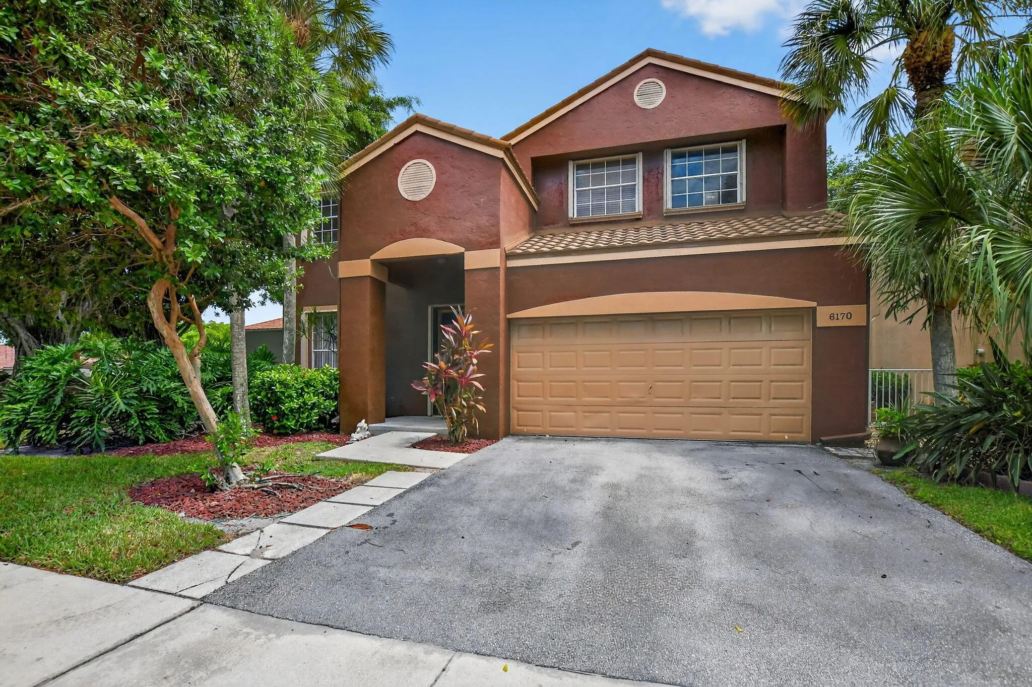 6170 NW 77th Place