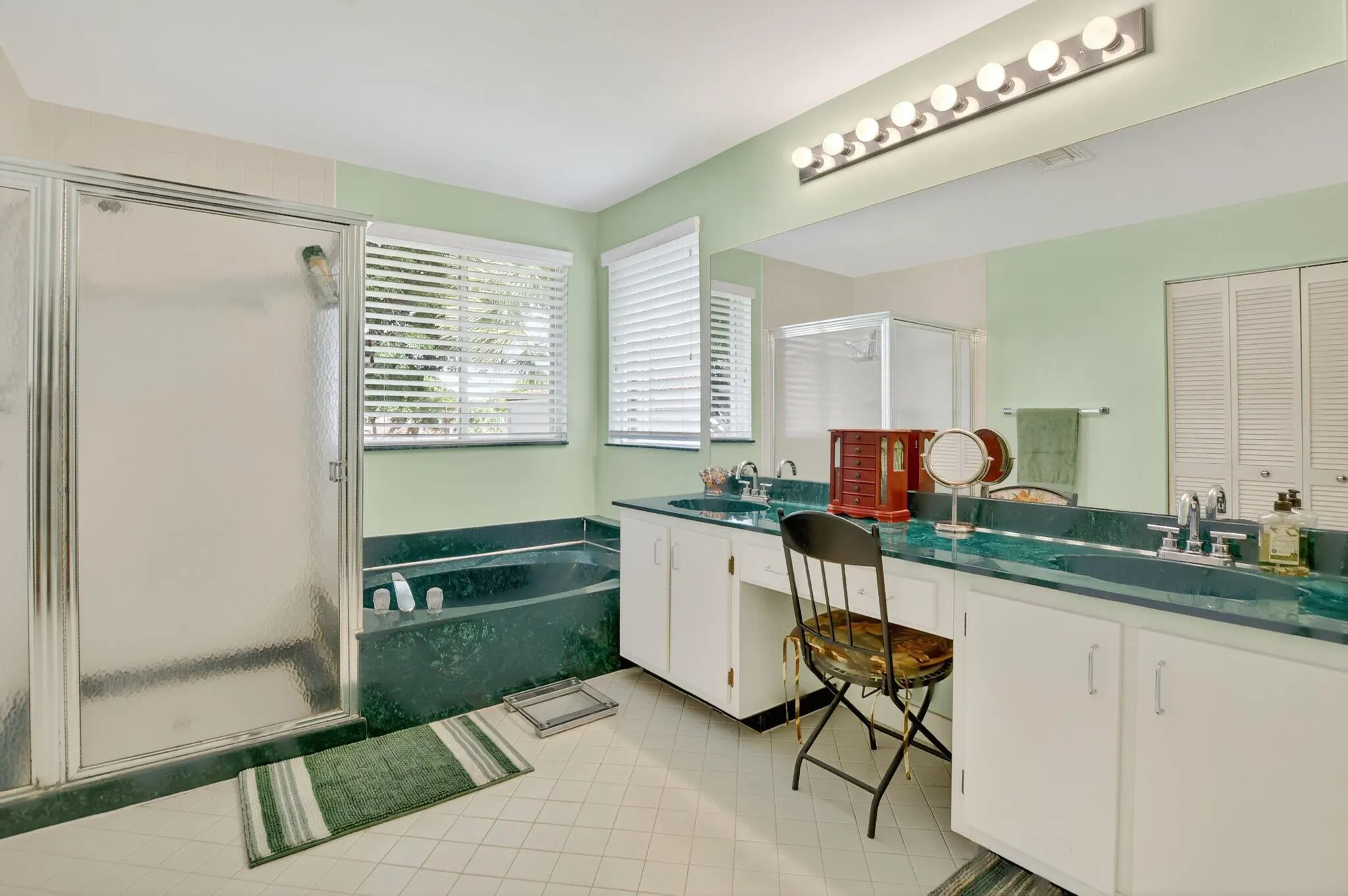 6170 NW 77th Place