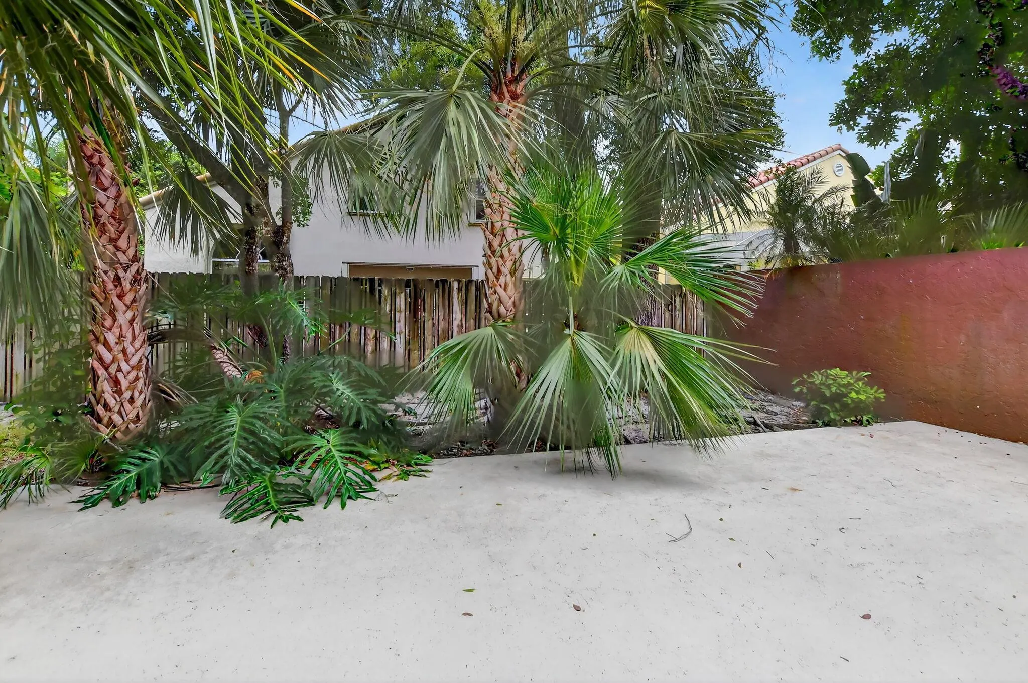 6170 NW 77th Place