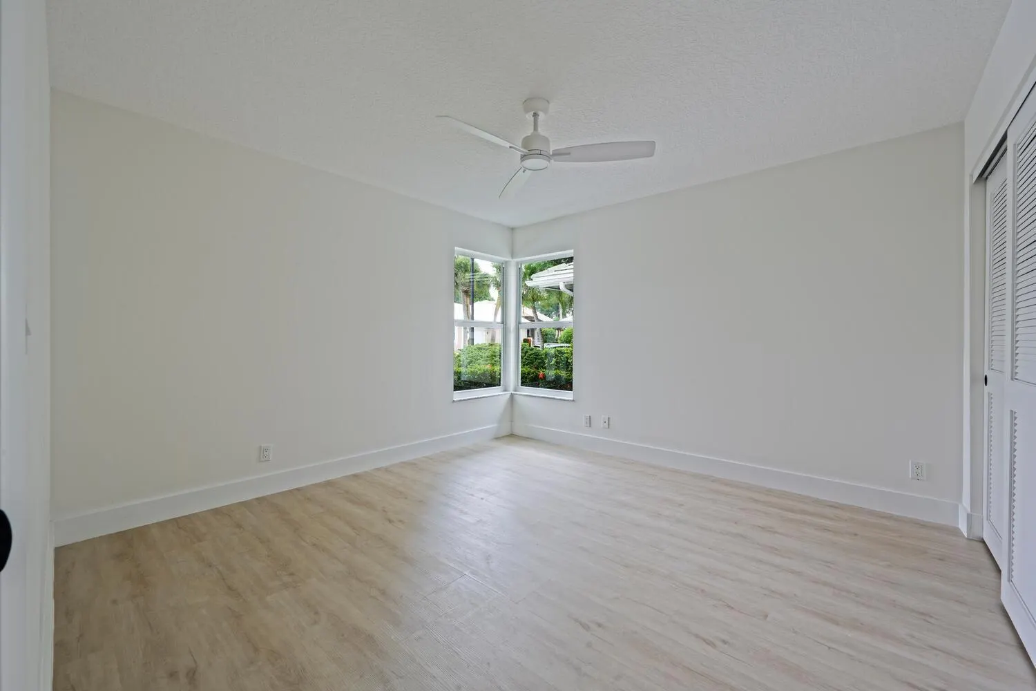 2347 SW Brookwood Lane