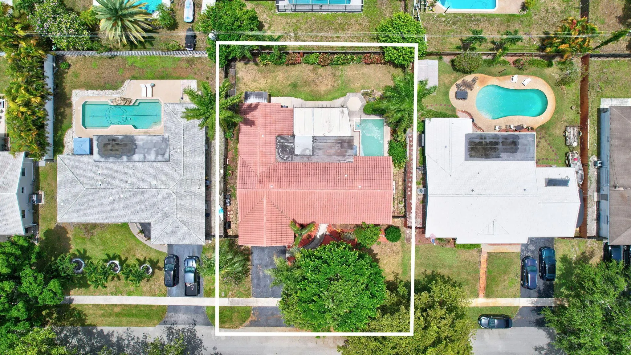 7241 NW 10th Court