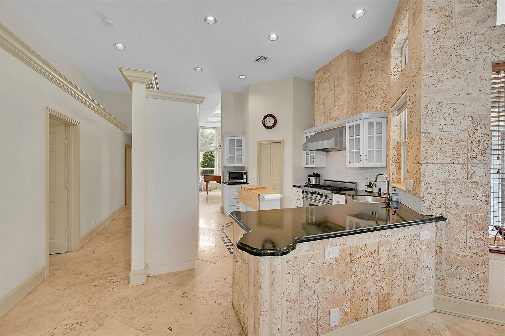 6419 NW 99th Drive
