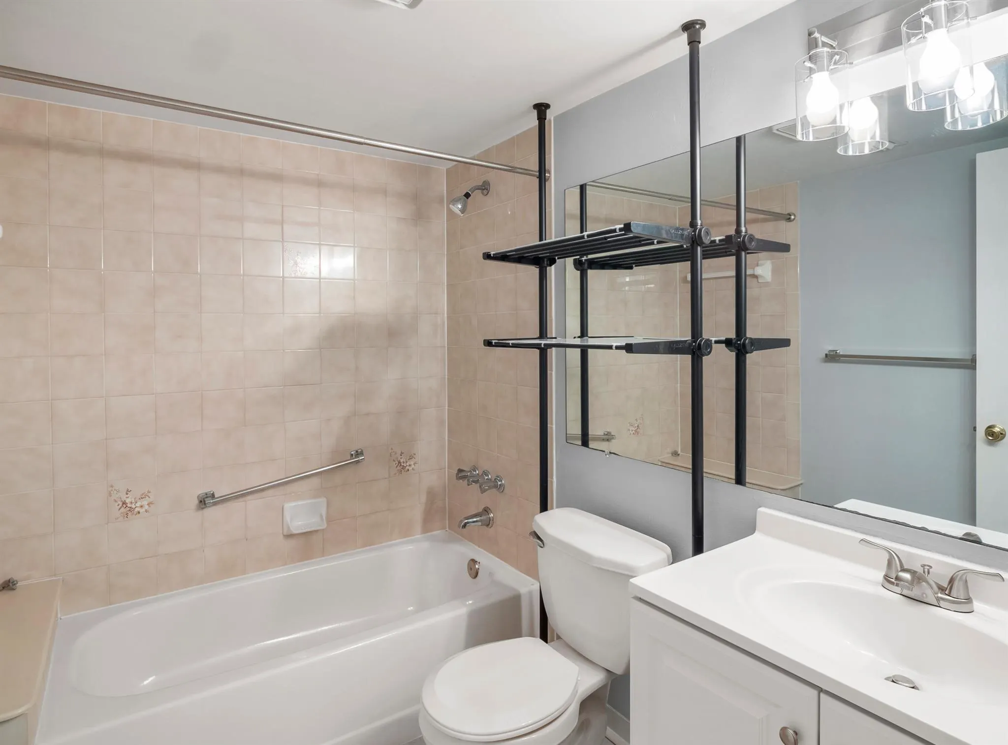 2733 SW Matheson Avenue, #115-D2