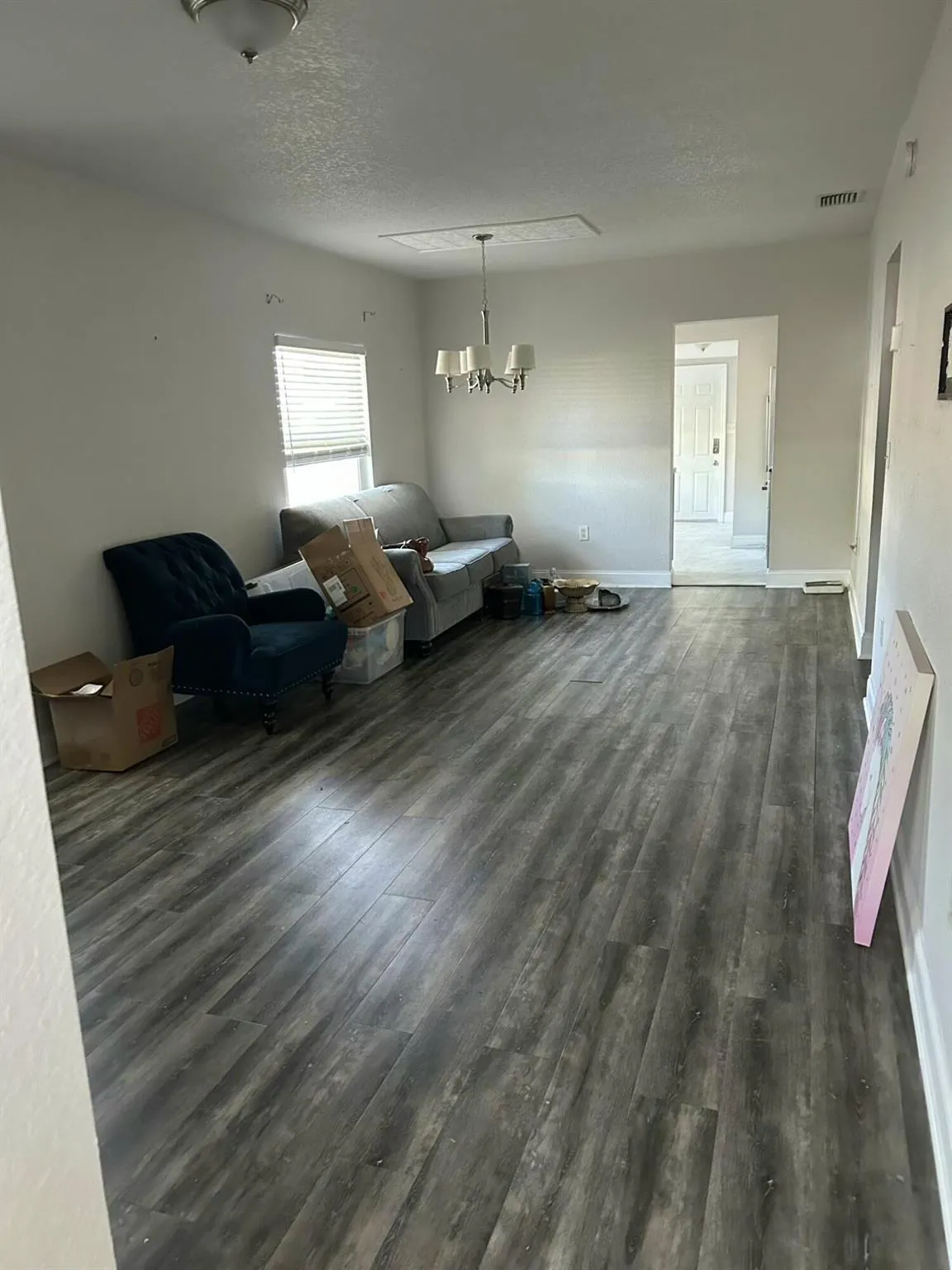 305 SW 2nd Street