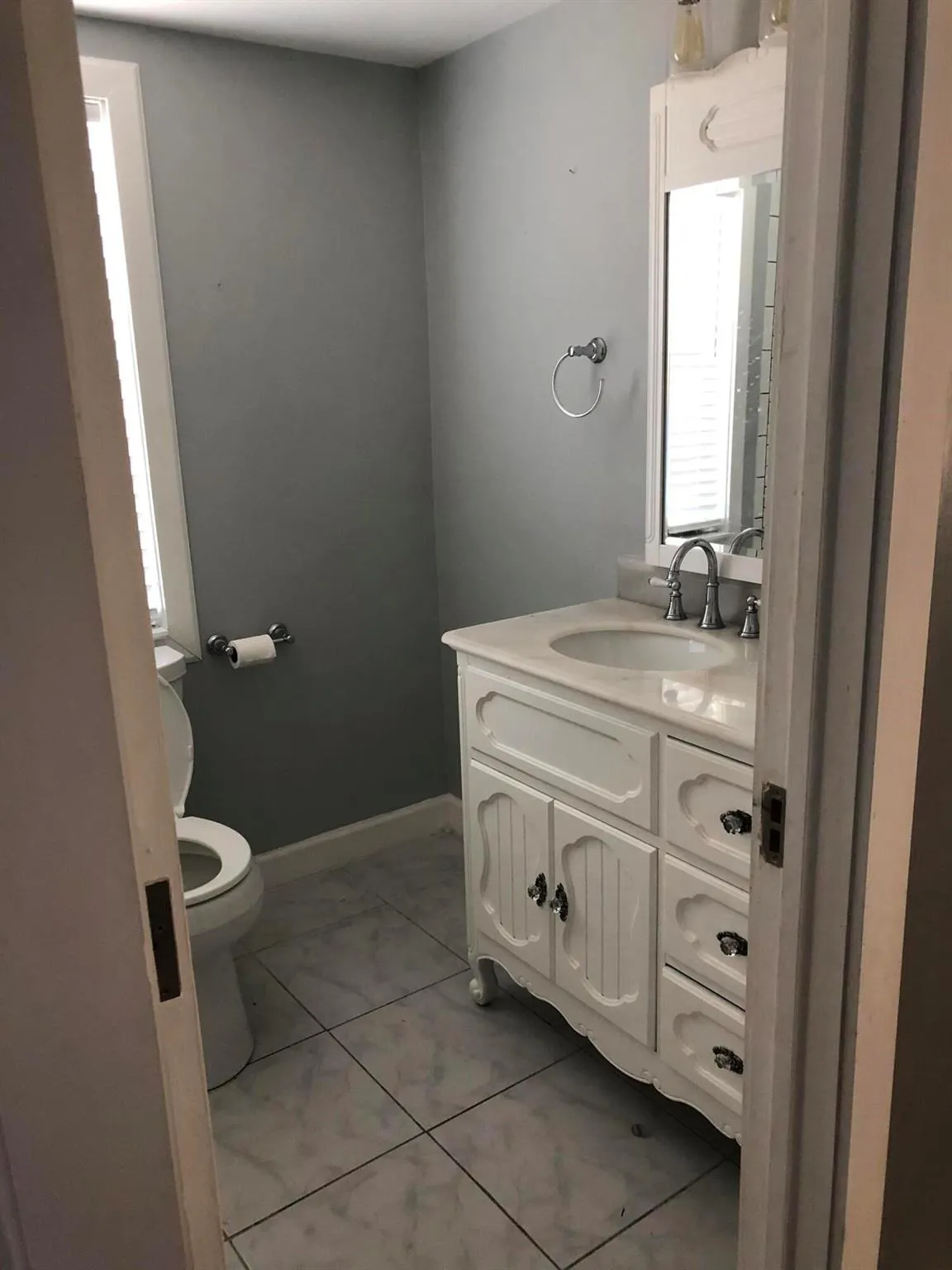 305 SW 2nd Street