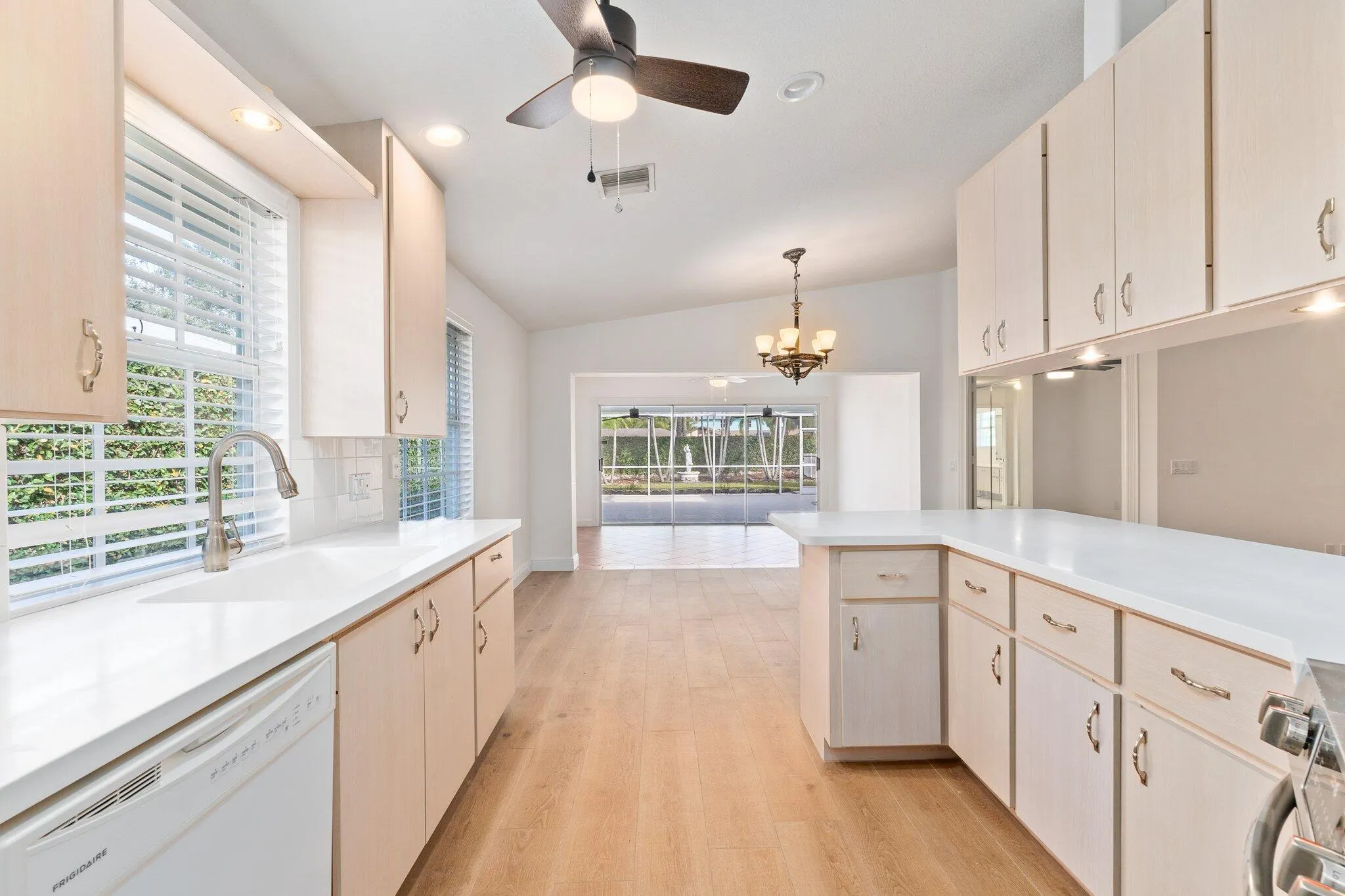 2977 SW Waterfall Trace