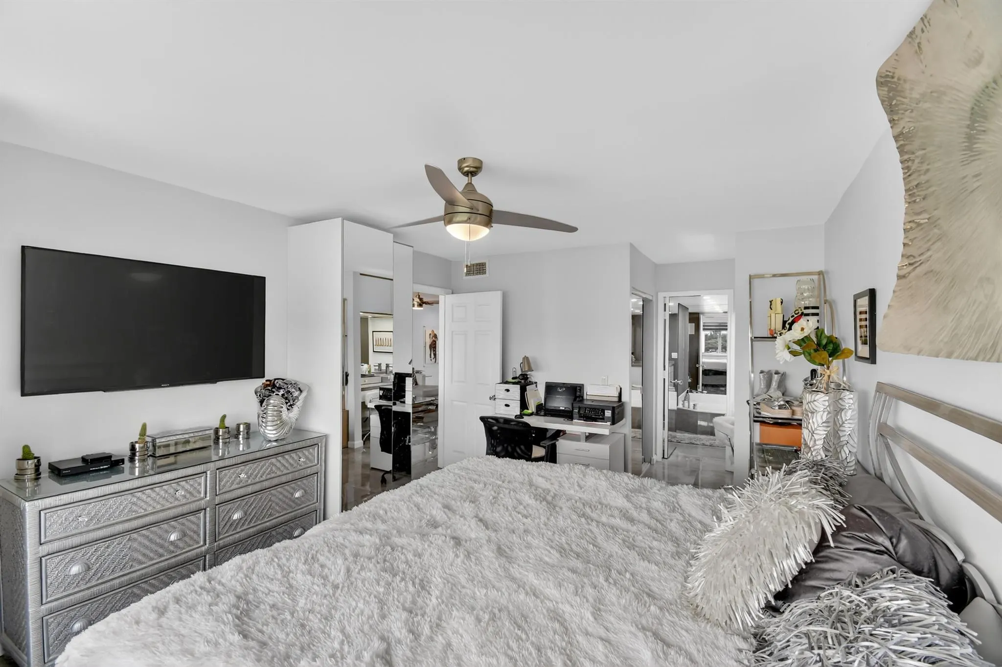 2603 NW 103rd Avenue, #401