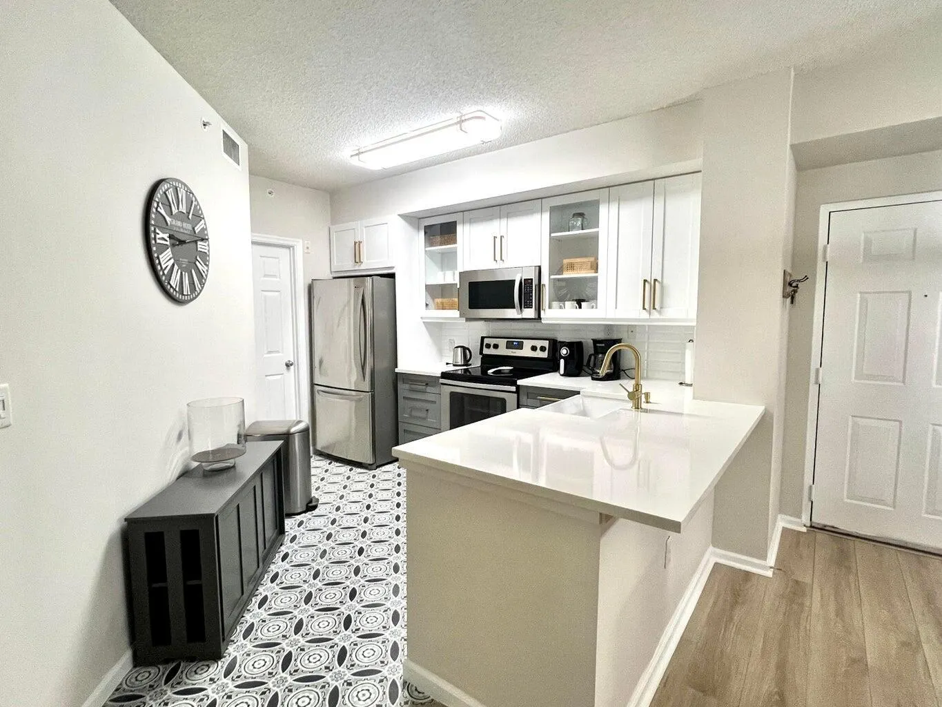 11790 Saint Andrews Place, #203