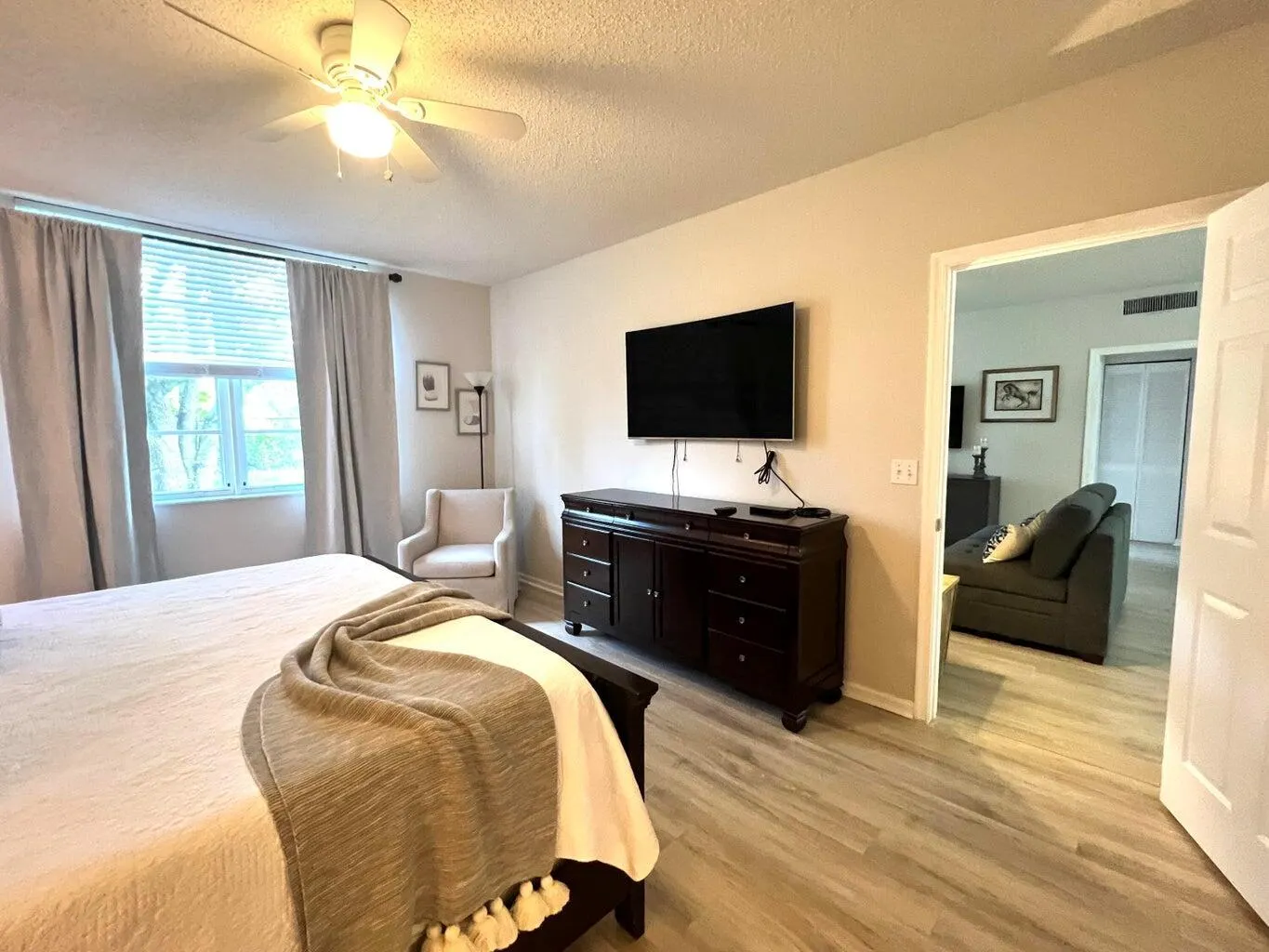 11790 Saint Andrews Place, #203