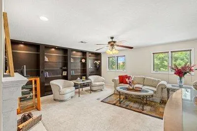 240 Utopia Circle