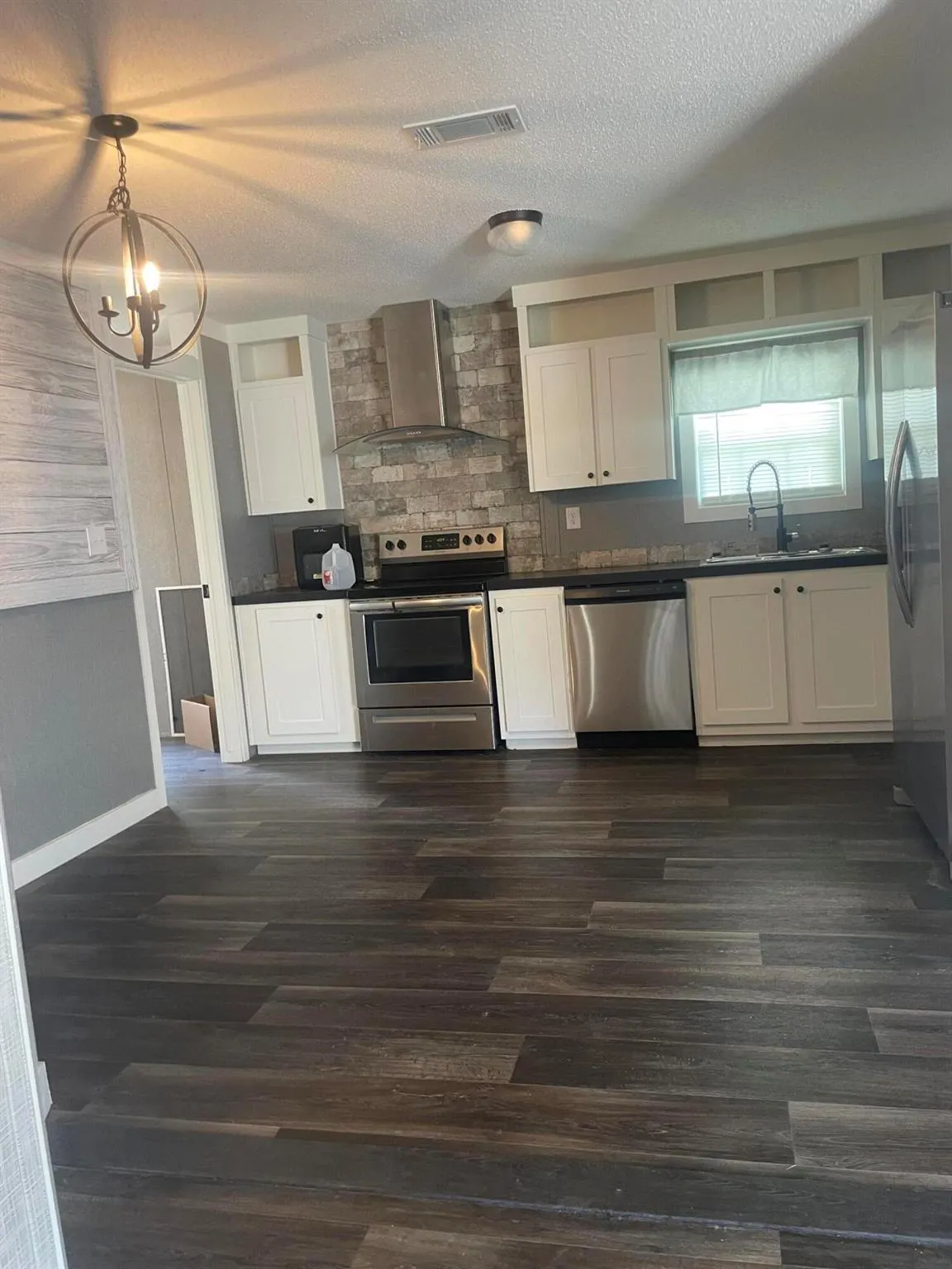3527 SE 27th Street