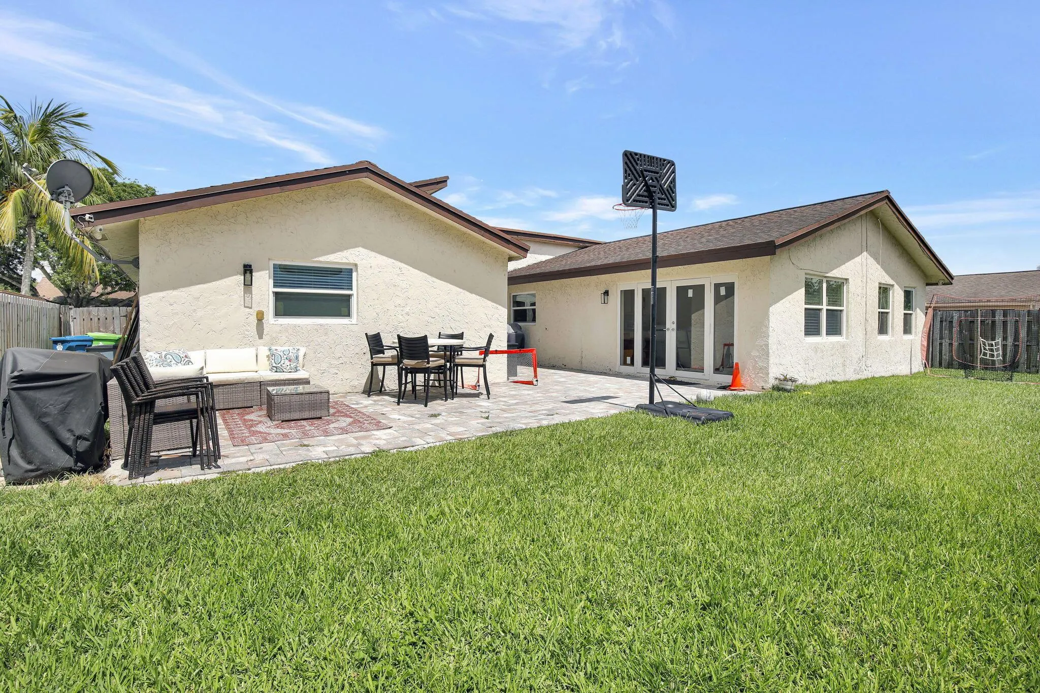 3160 NW 97 Way