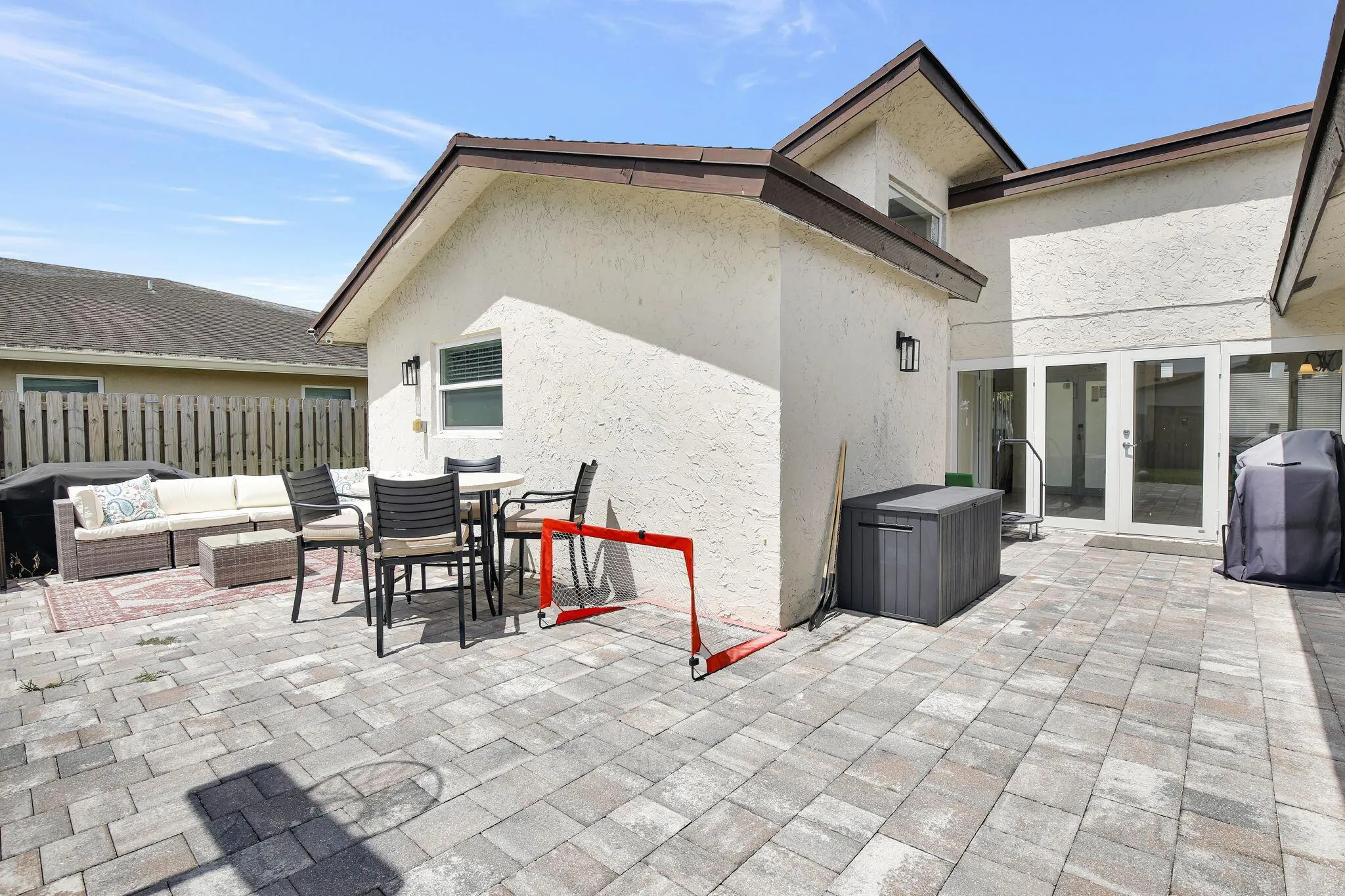 3160 NW 97 Way