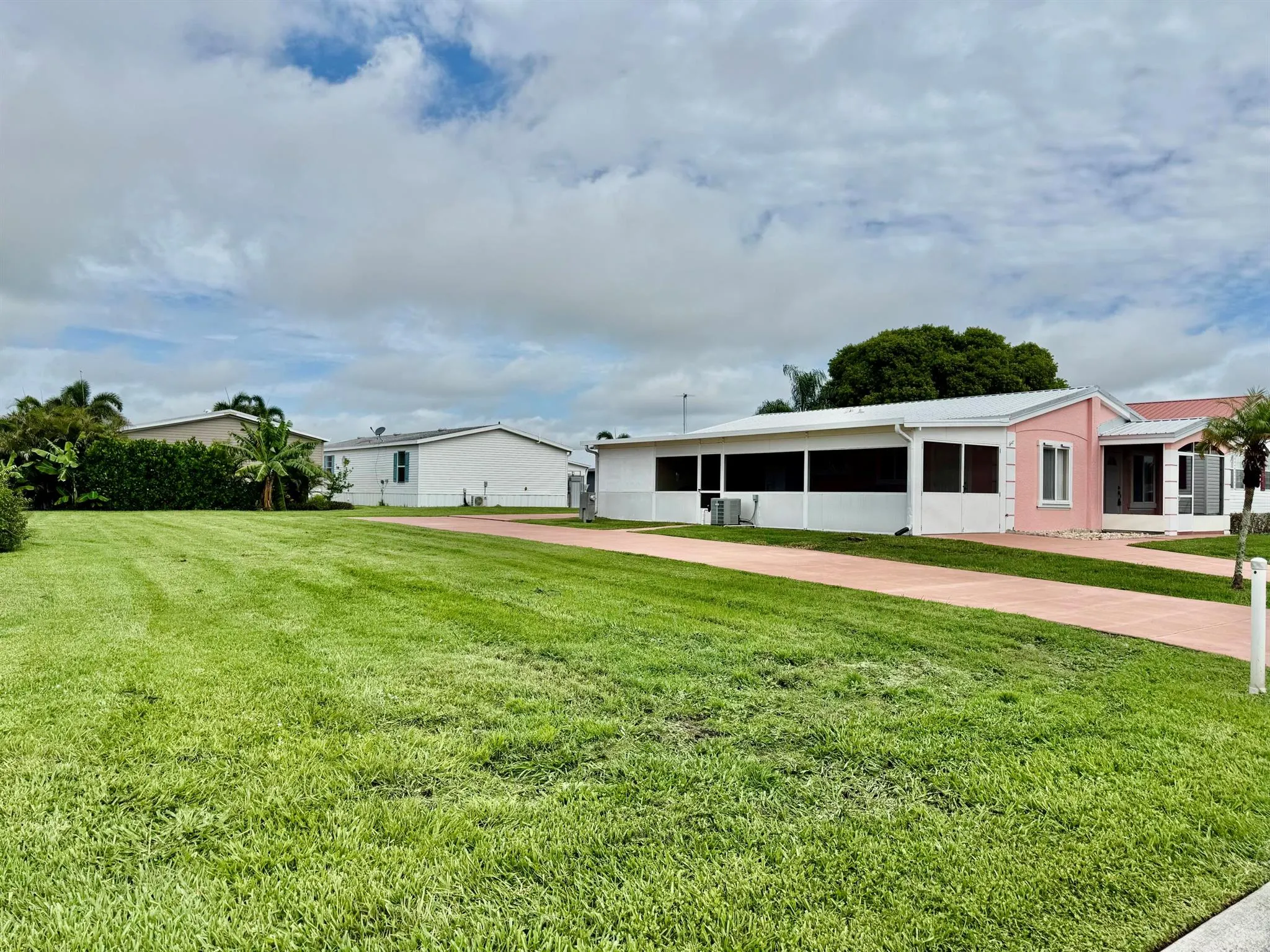 4331 SW 11th Way