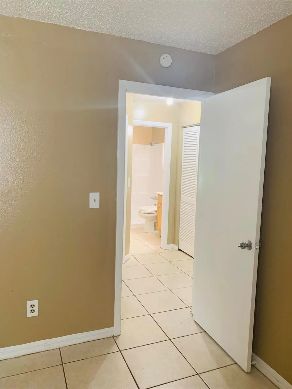 3370 NW 40th Drive