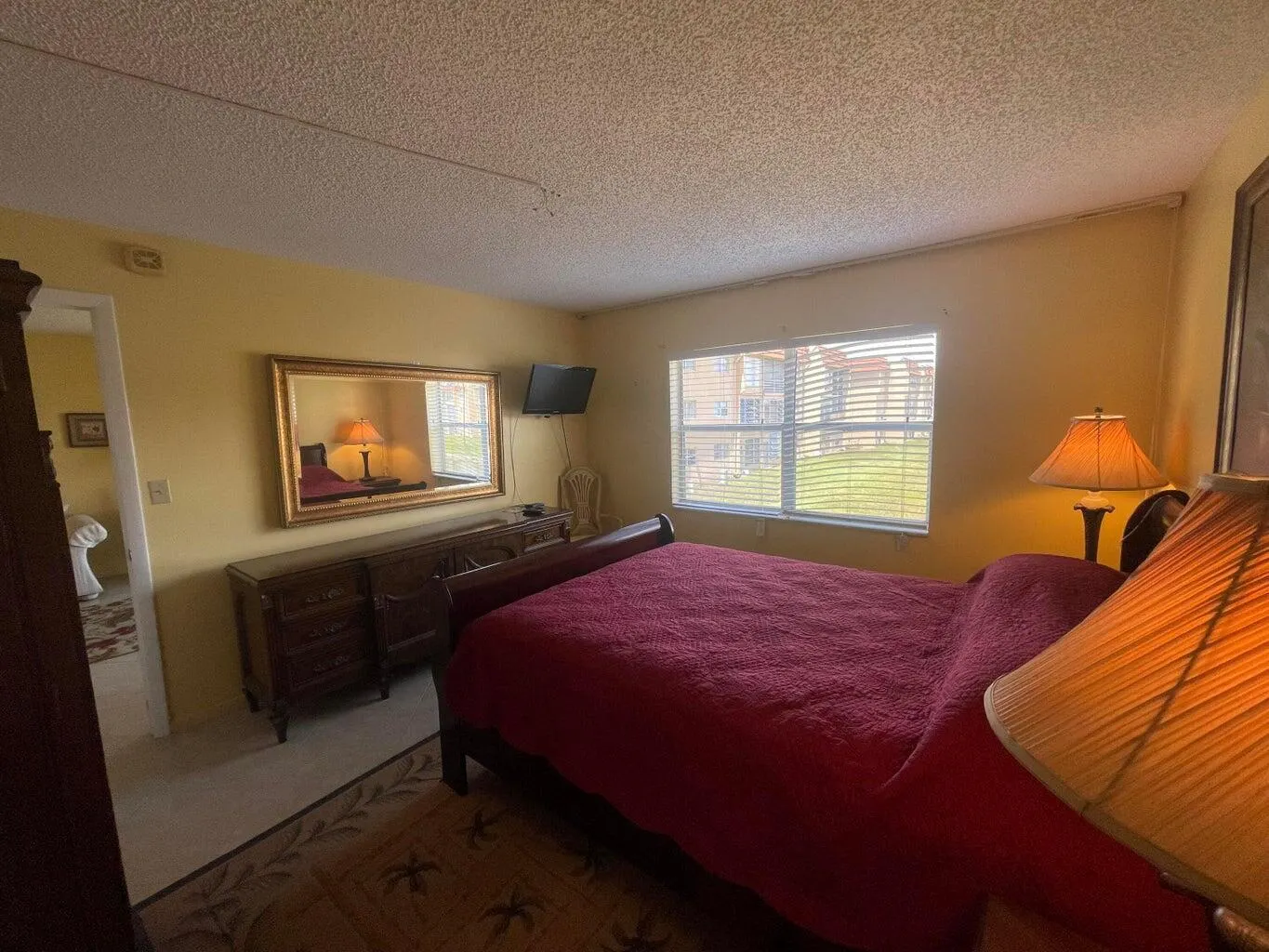 8901 Sunrise Lakes Boulevard, #202