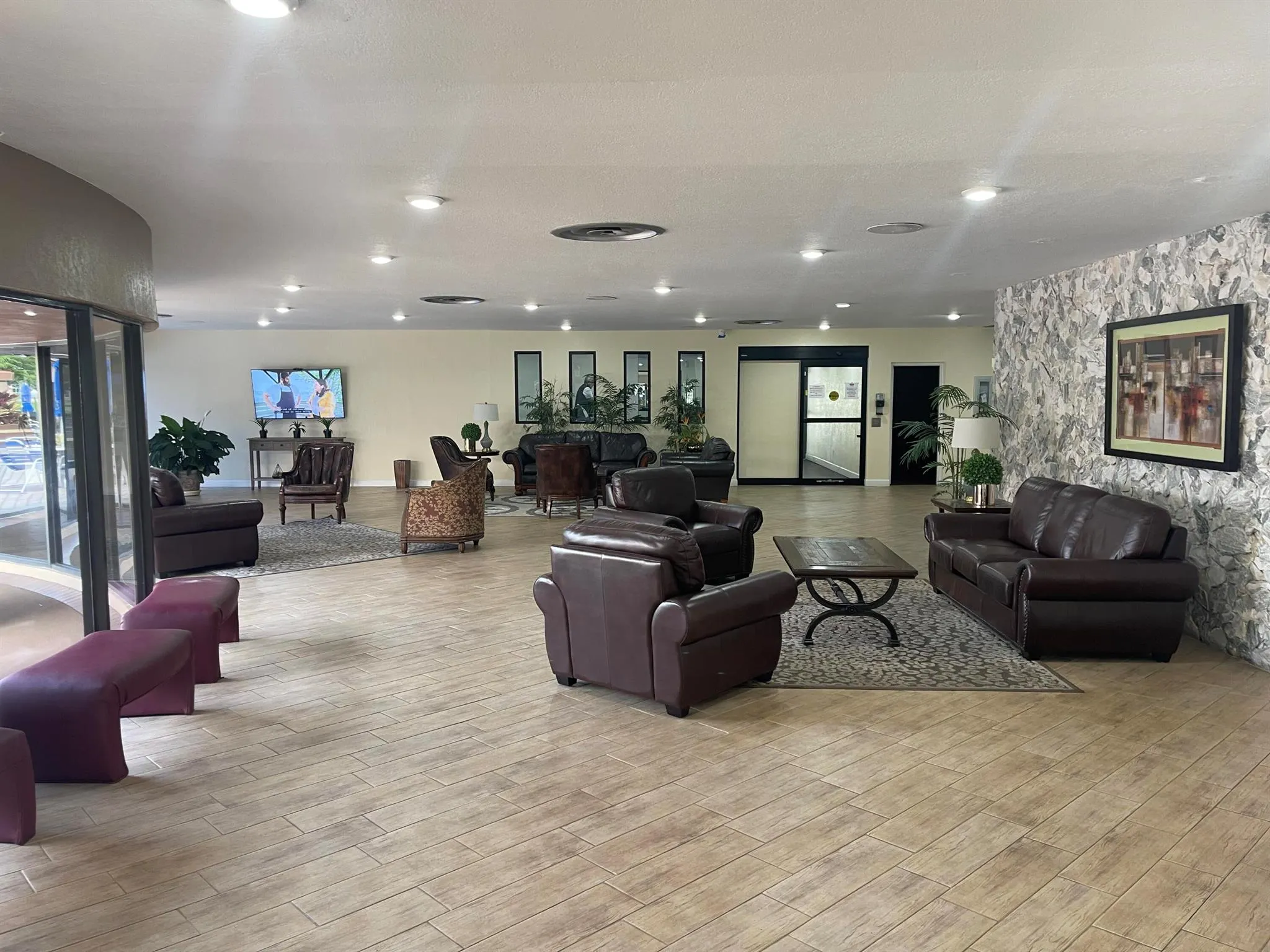 8901 Sunrise Lakes Boulevard, #202