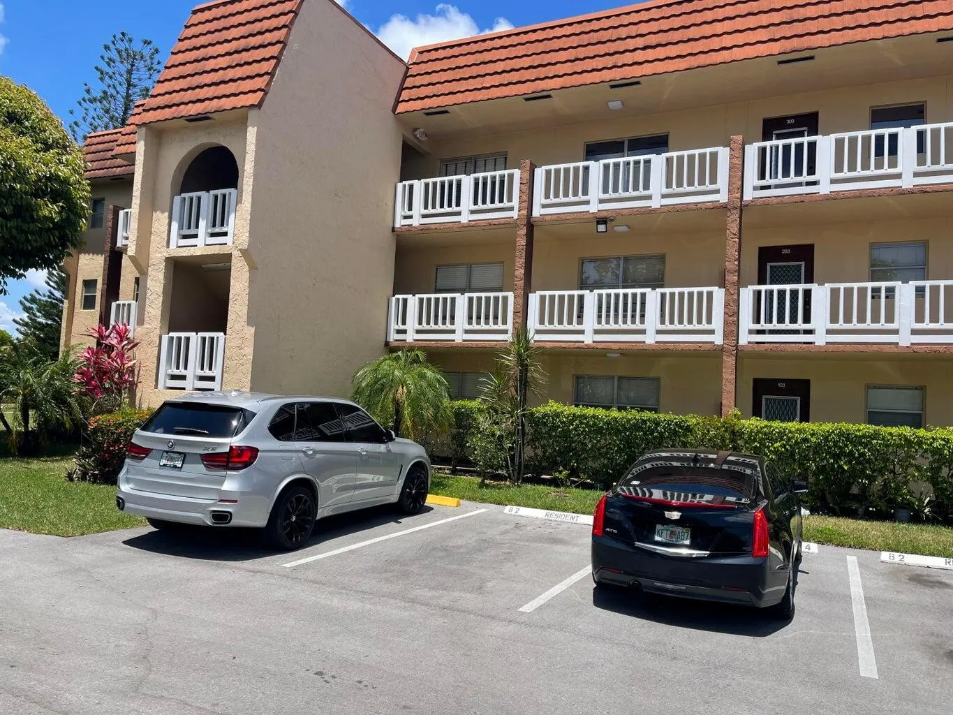 8901 Sunrise Lakes Boulevard, #202