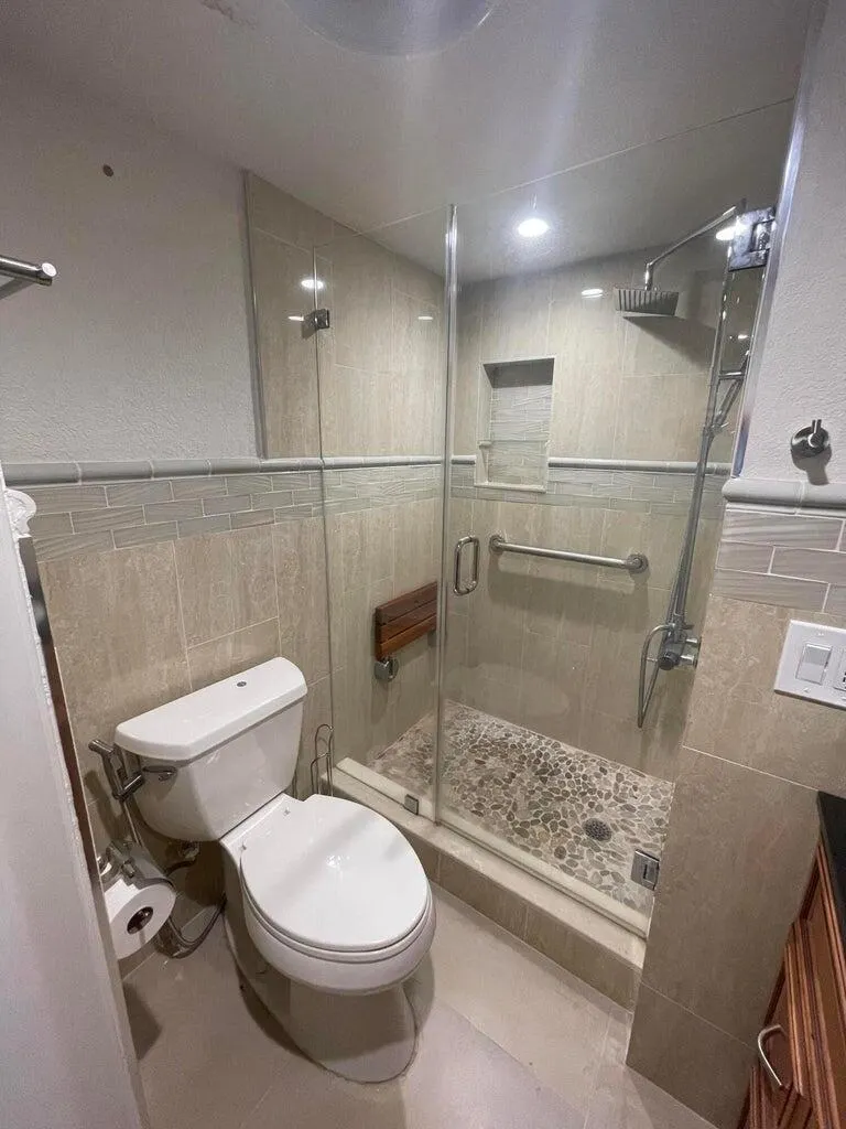 8901 Sunrise Lakes Boulevard, #202