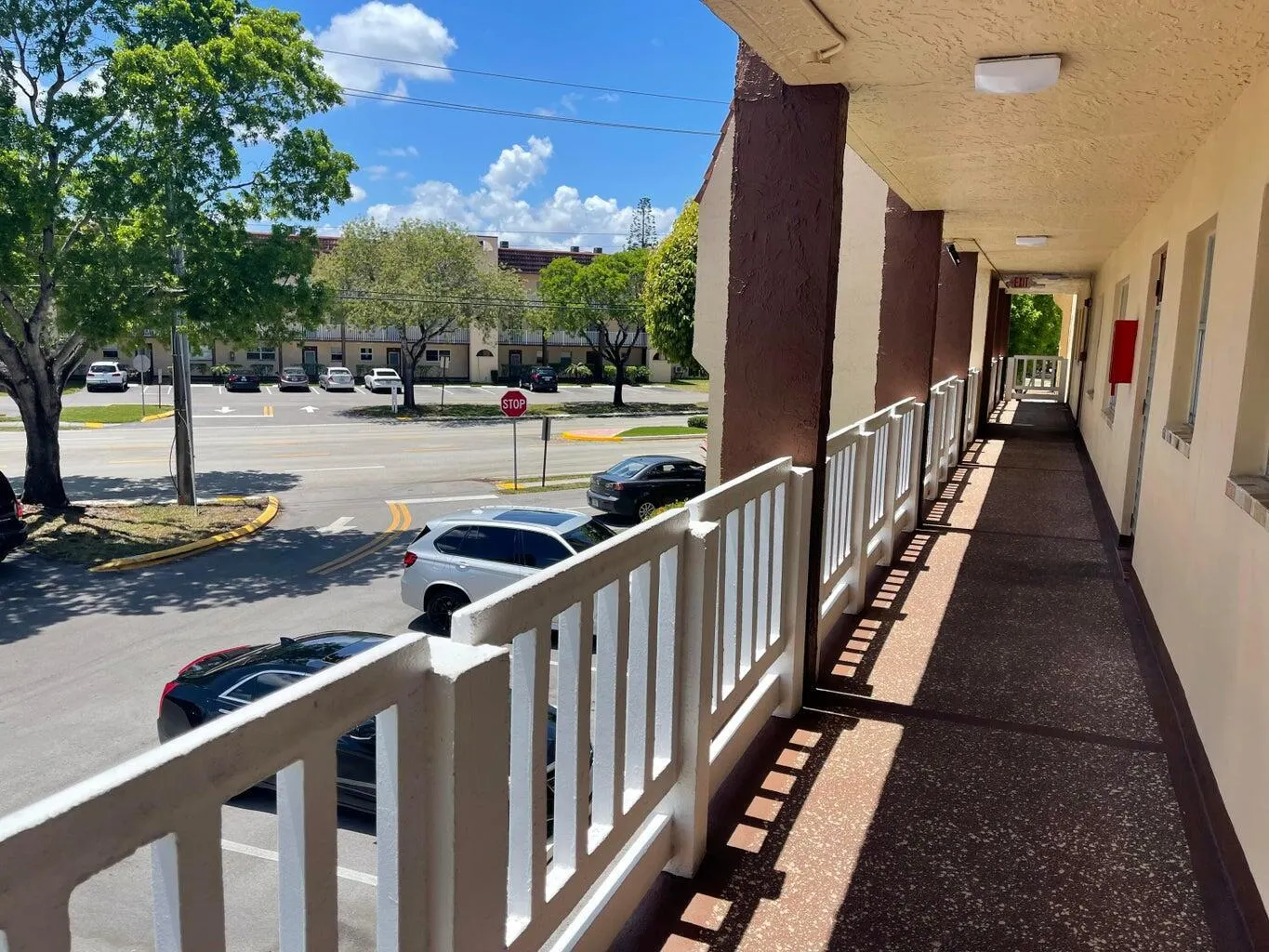 8901 Sunrise Lakes Boulevard, #202