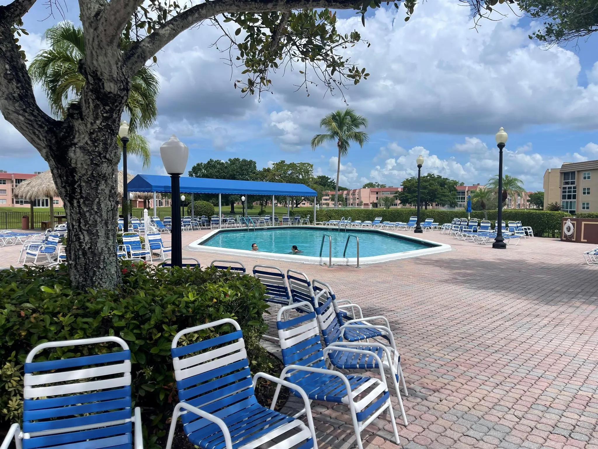 8901 Sunrise Lakes Boulevard, #202
