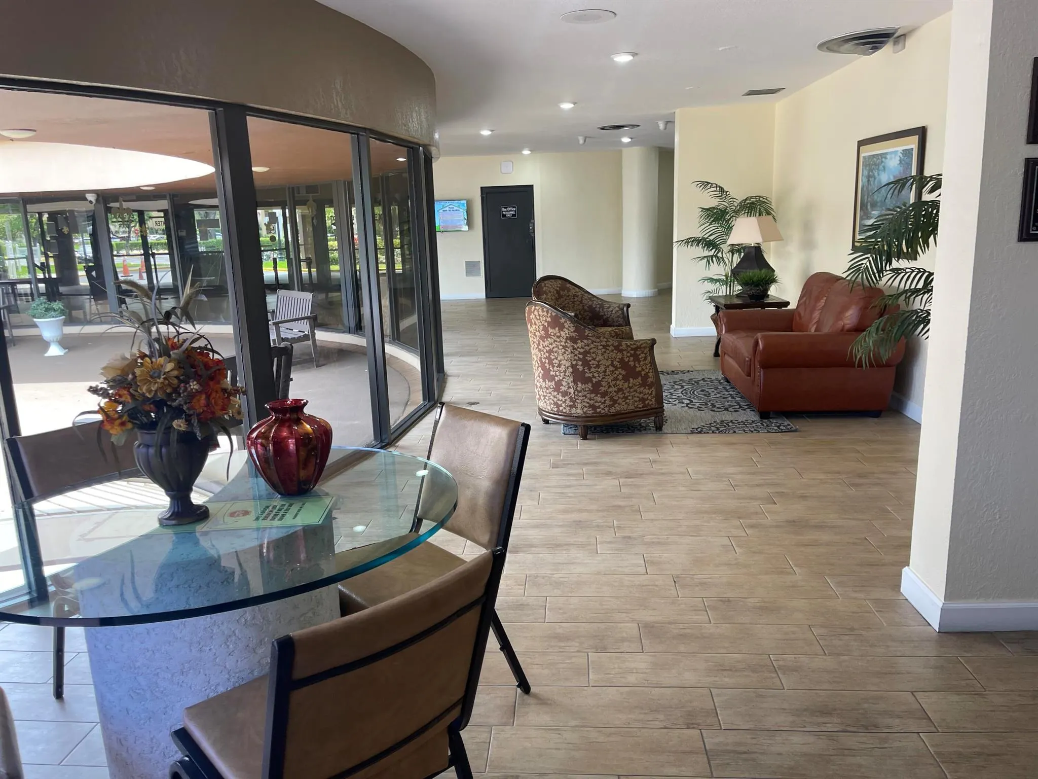 8901 Sunrise Lakes Boulevard, #202