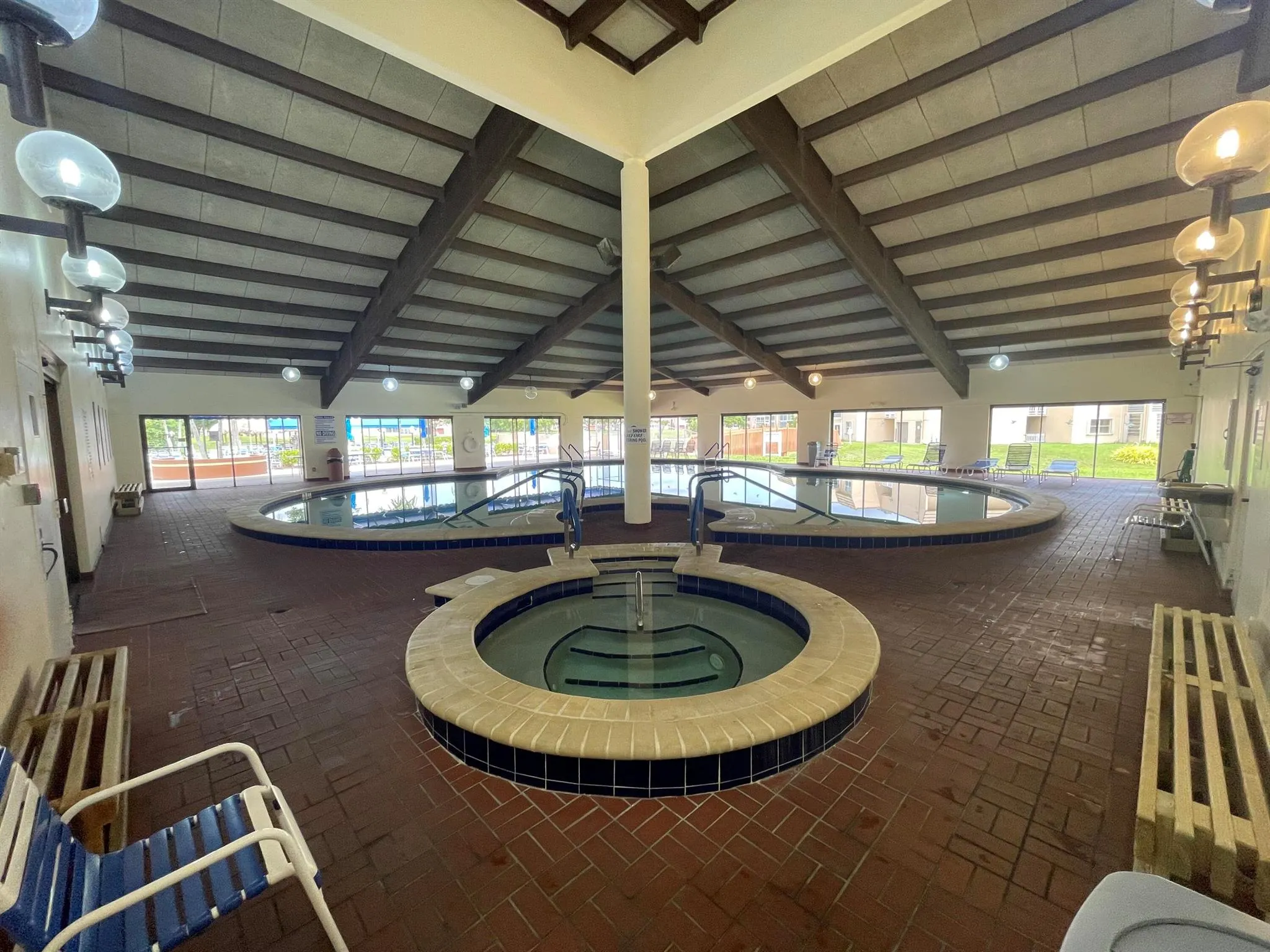 8901 Sunrise Lakes Boulevard, #202