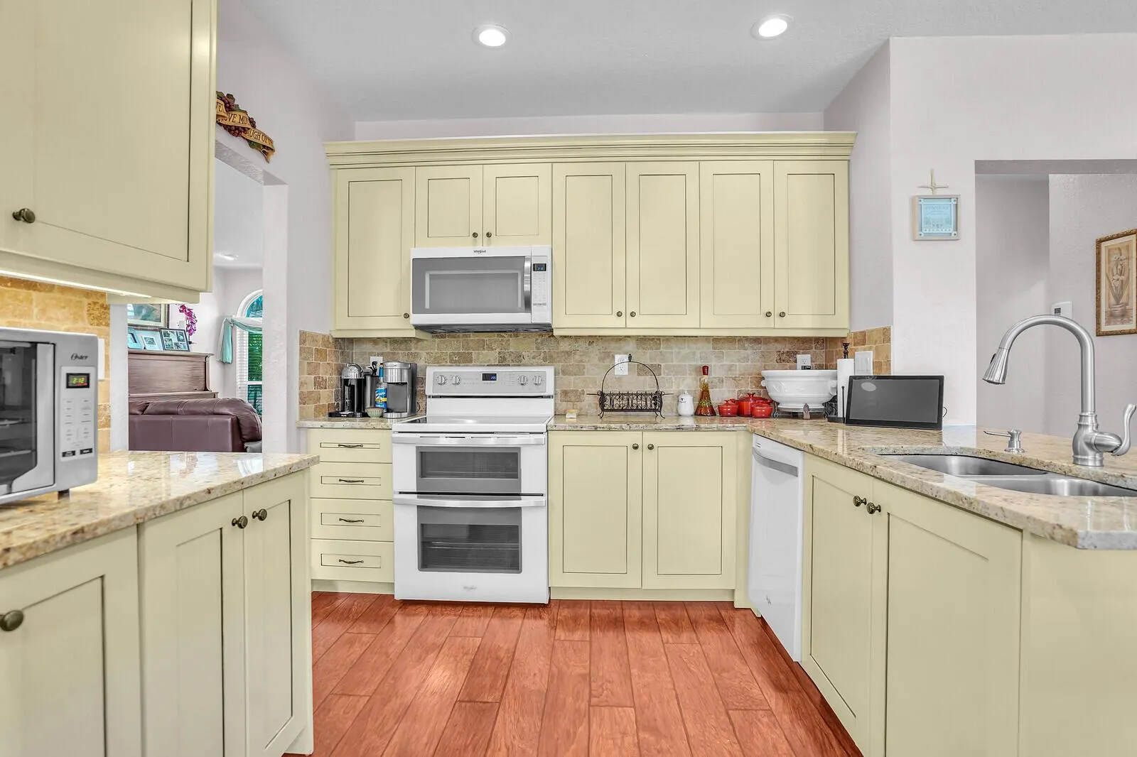 317 E Garden Cove Circle