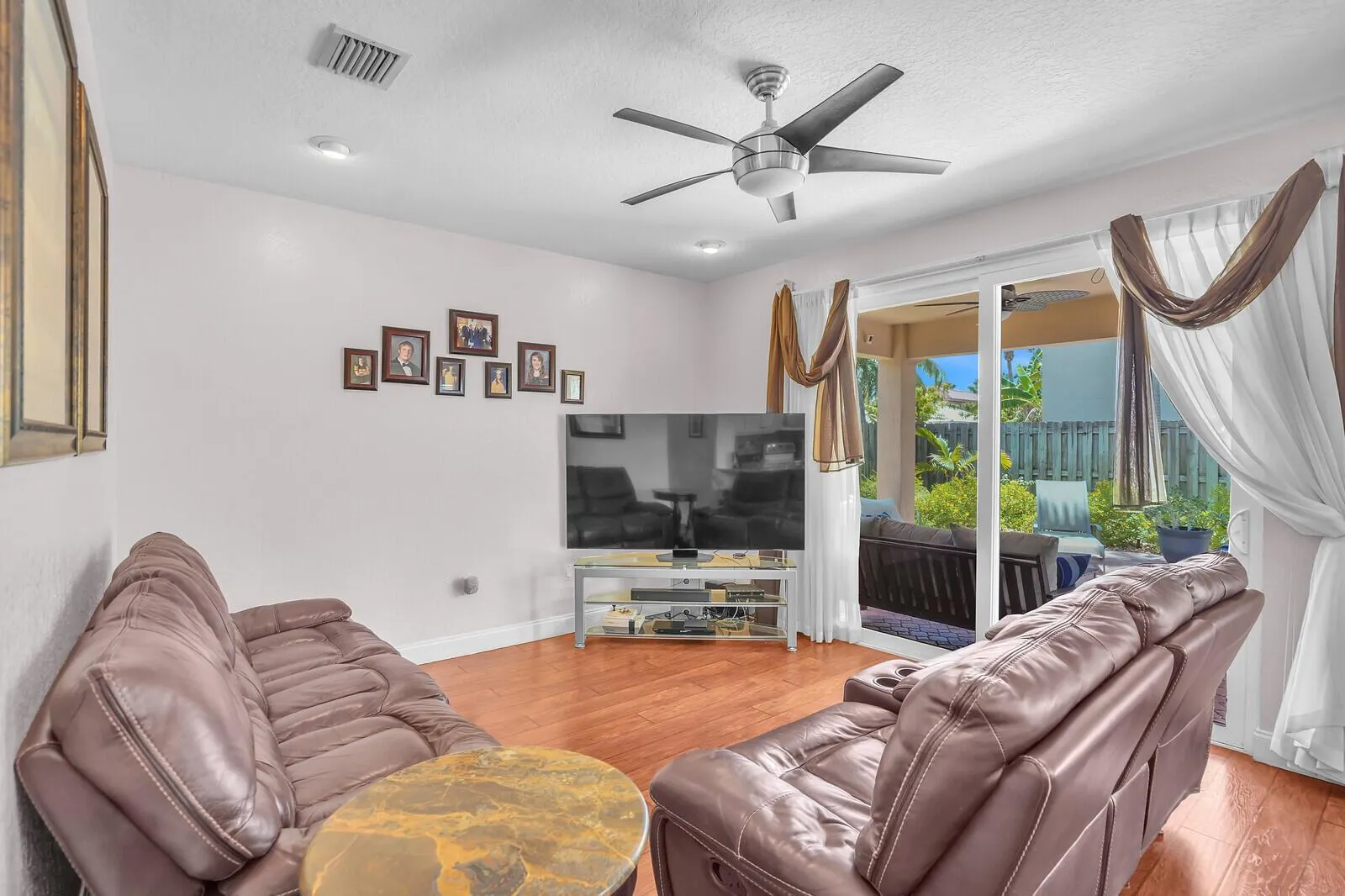 317 E Garden Cove Circle
