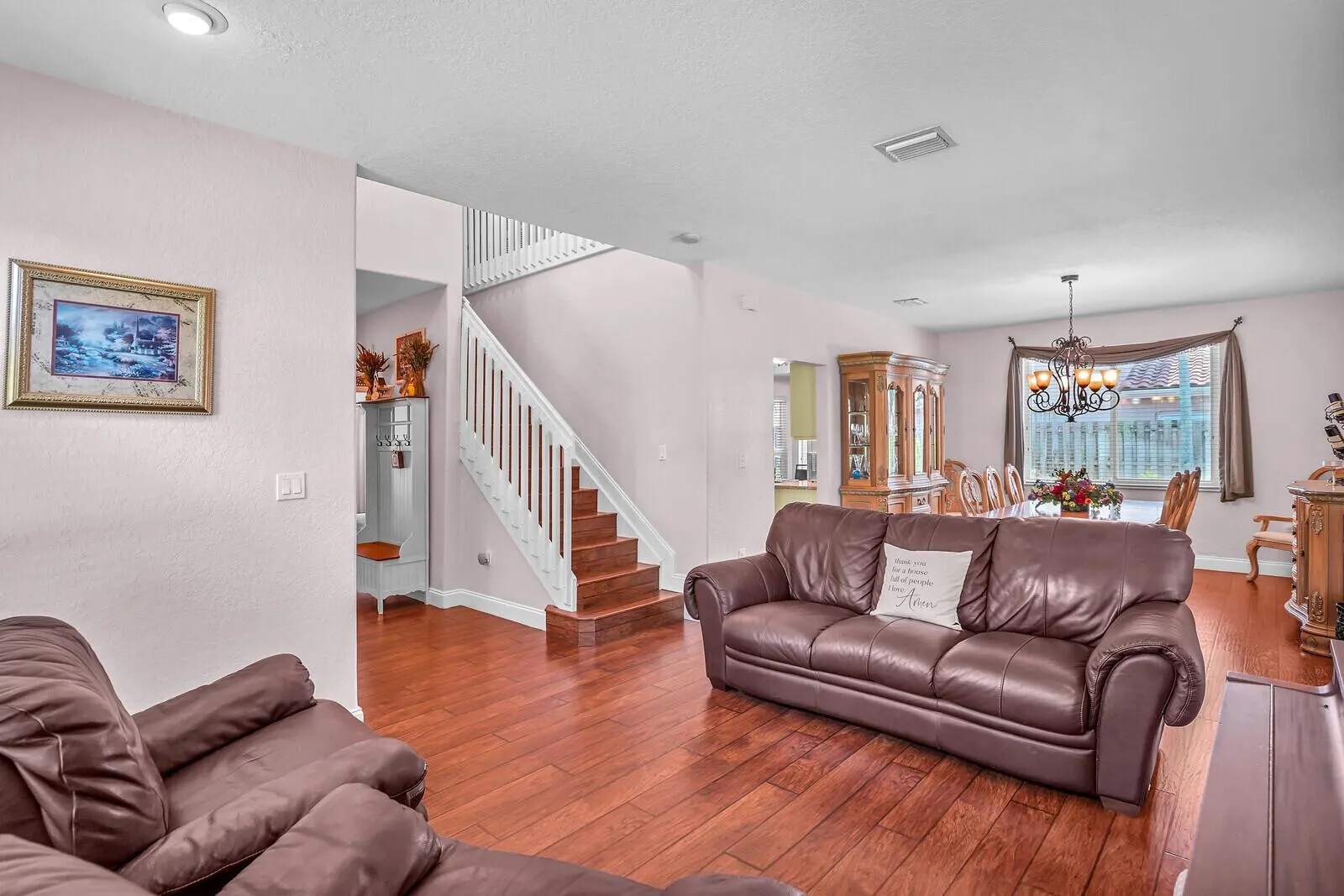 317 E Garden Cove Circle
