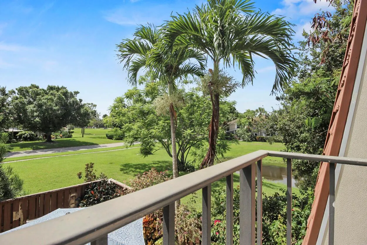 3575 SW Sunset Trace Circle, #3575