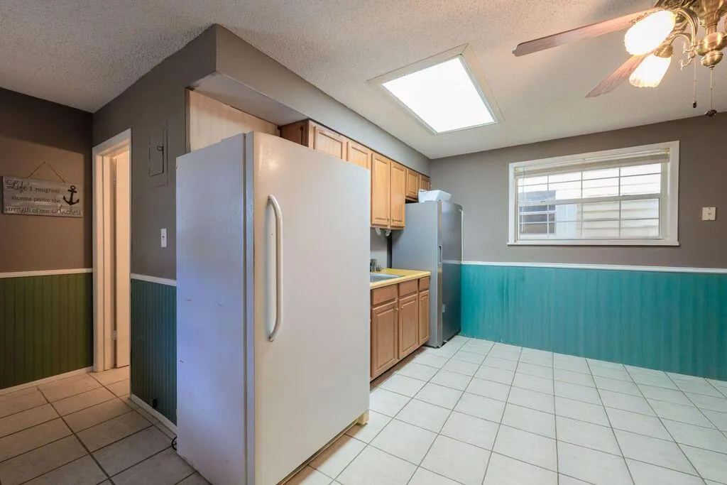 1044 4th Street