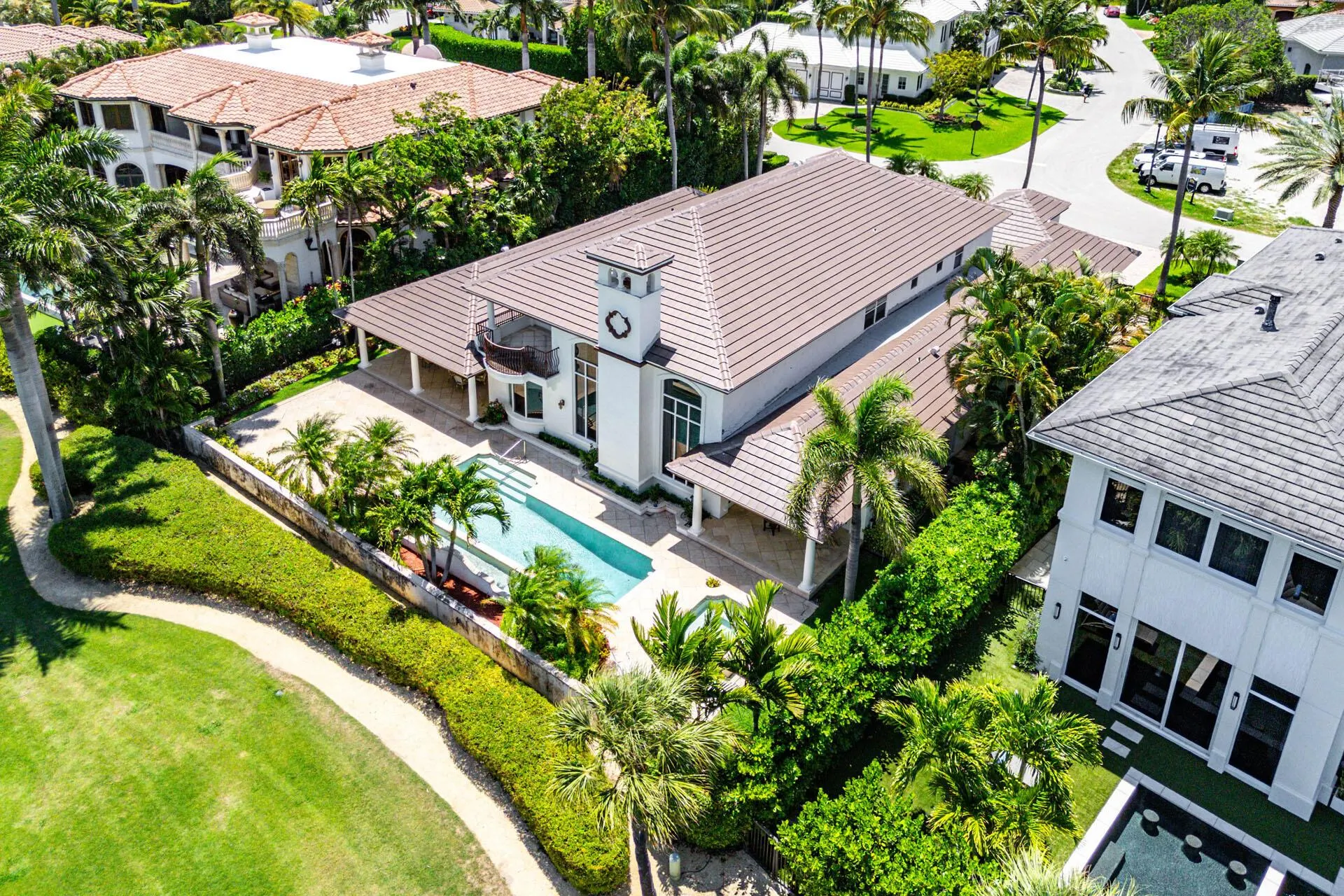 1330 Sabal Palm Drive