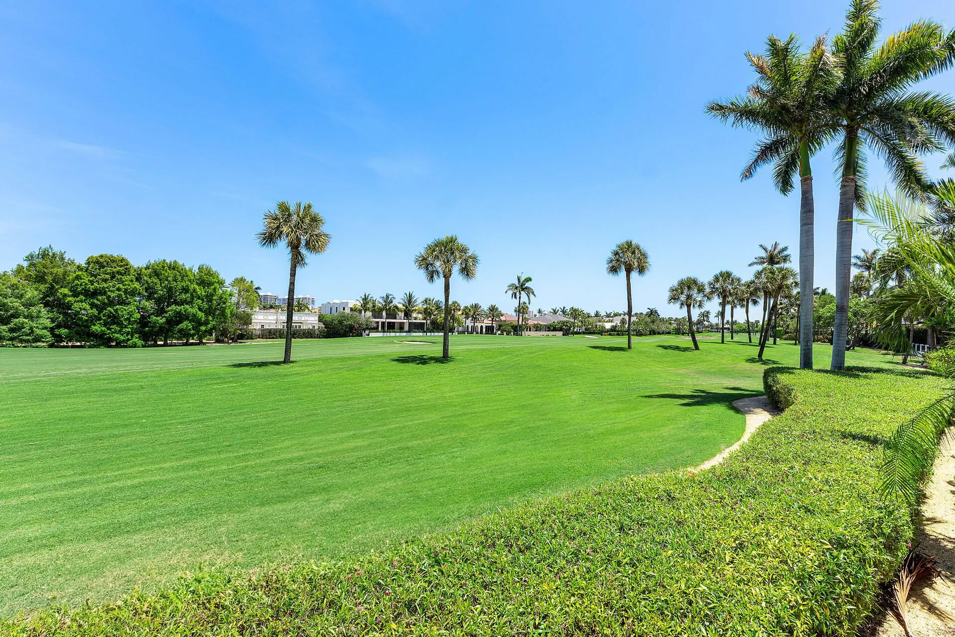 1330 Sabal Palm Drive