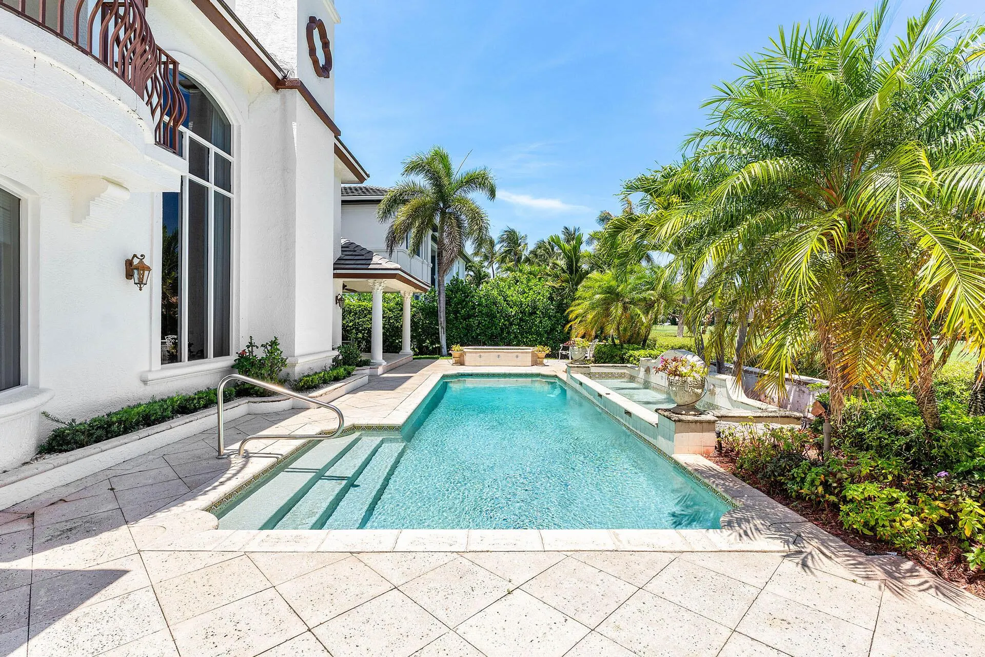 1330 Sabal Palm Drive