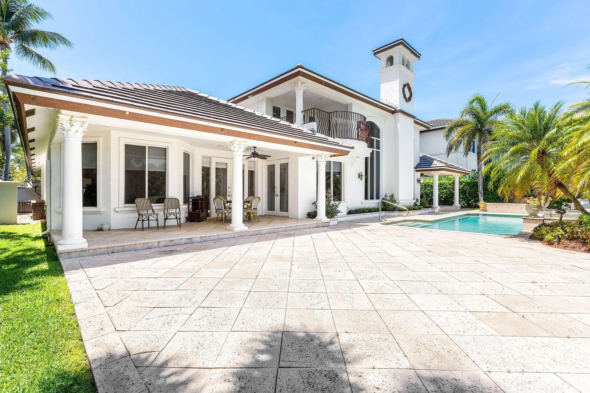 1330 Sabal Palm Drive