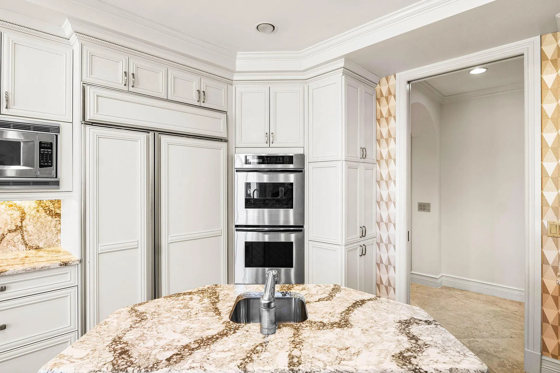 1330 Sabal Palm Drive