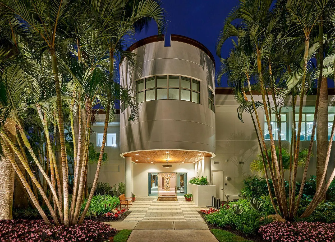 6923 Queenferry Circle