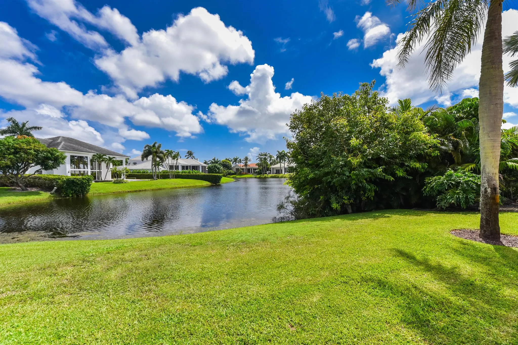 6923 Queenferry Circle