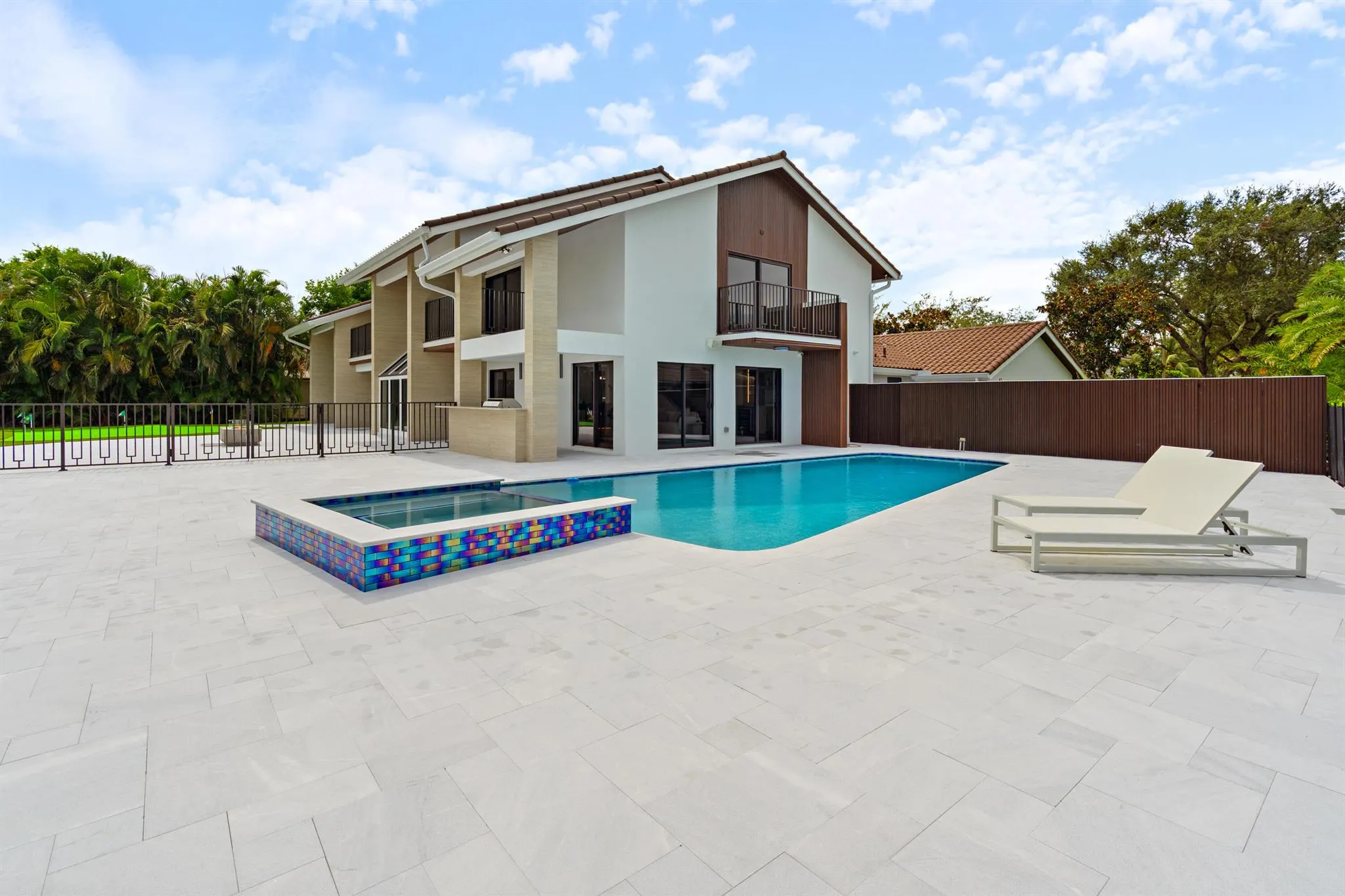 2504 Embassy Drive