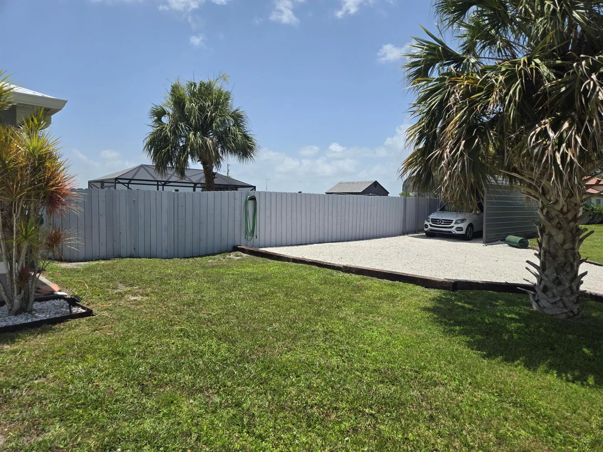 2702 SE South Blackwell Drive
